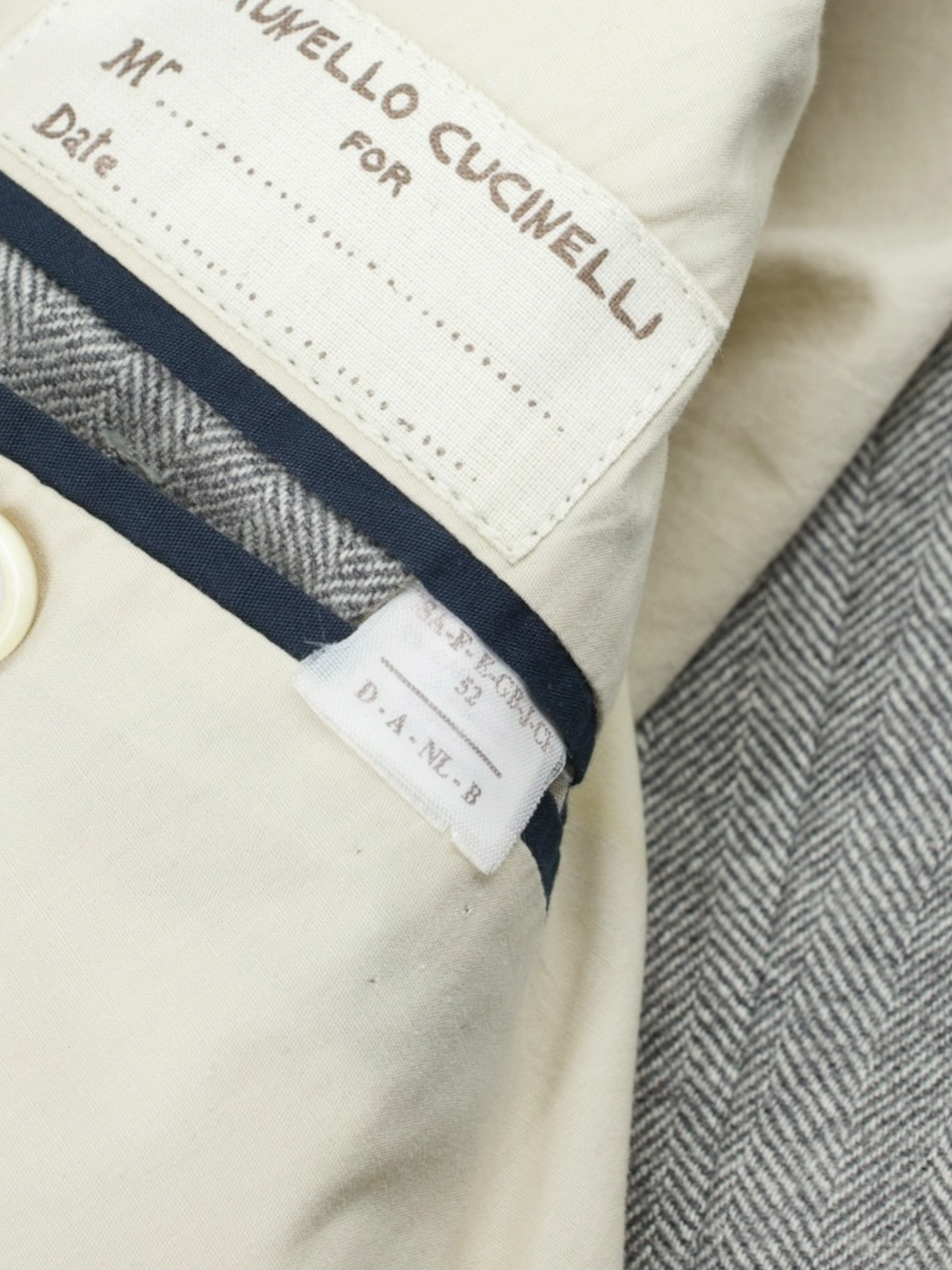 Brunello Cucinelli Grey Wool & Cashmere Elbow-Patch Herringbone Jacket