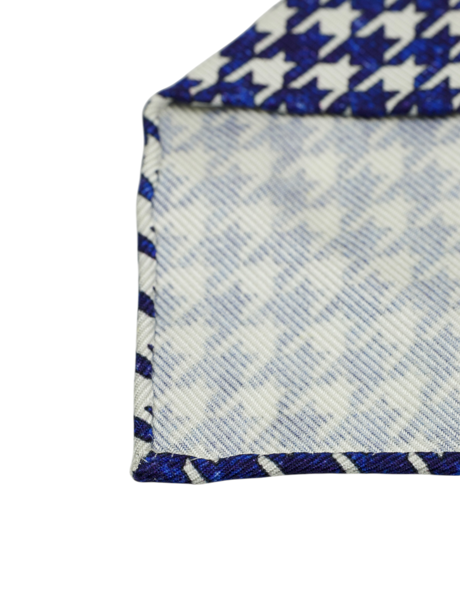 Kiton 5-Fold Royal Blue Handrolled Silk Houndstooth Tie