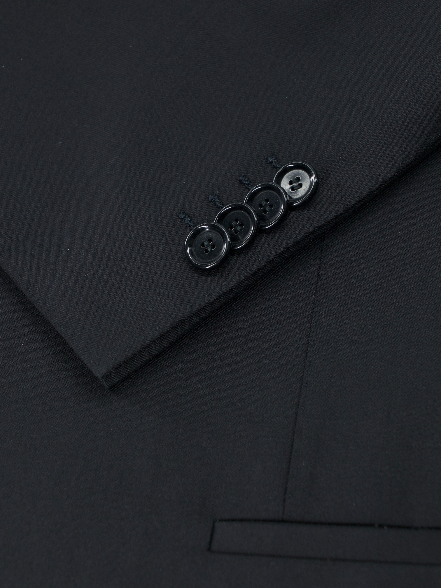 Cesare Attolini Black Fine-Wool Shawl Lapel Dinner Jacket