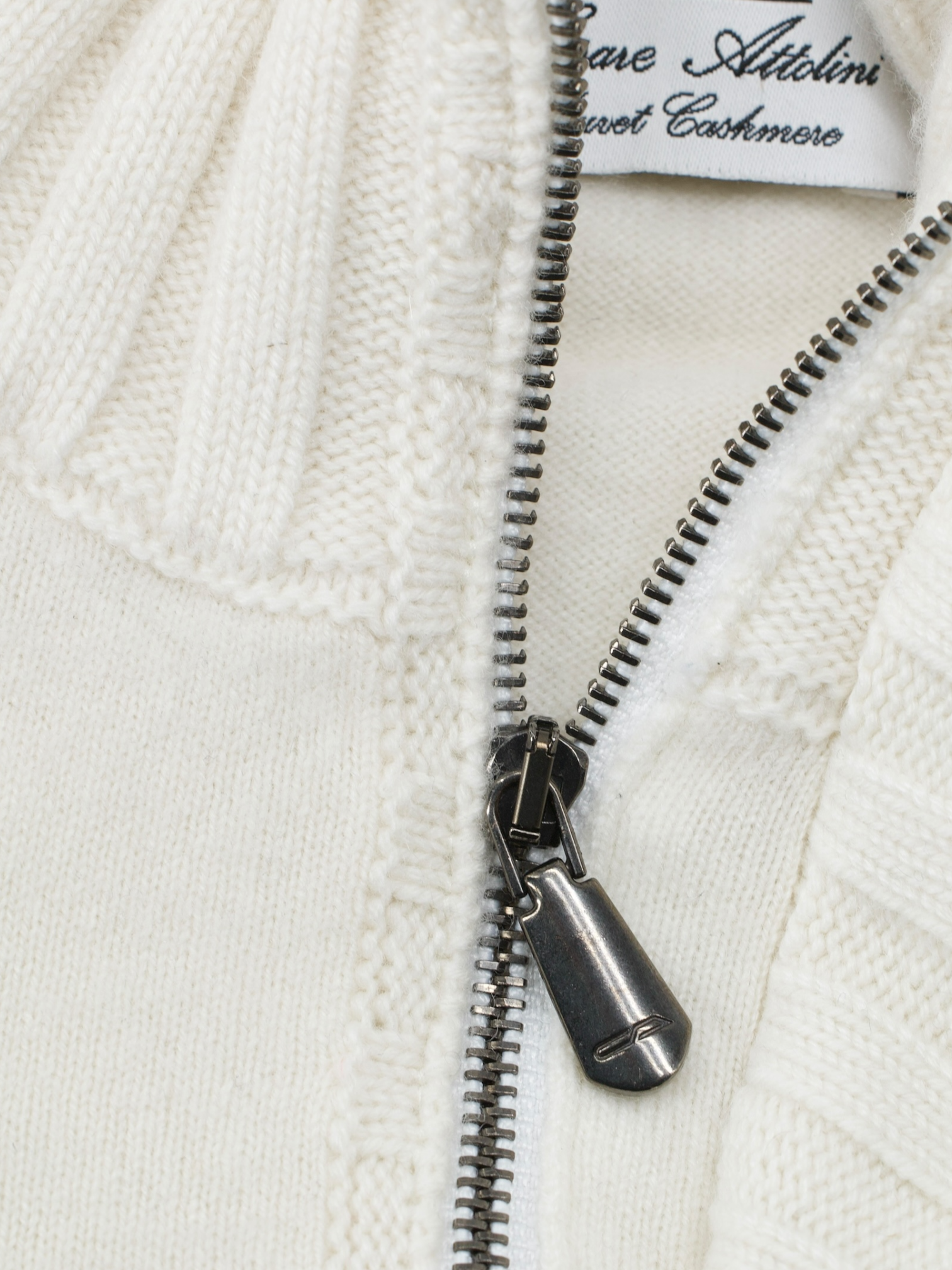 Cesare Attolini White Duvet Cashmere Half-Zip Knitwear