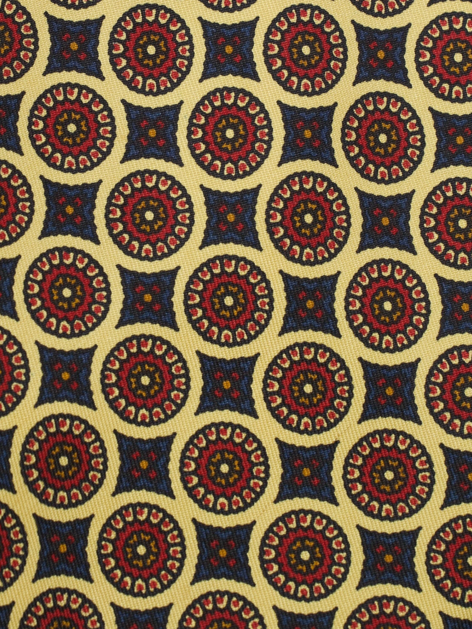 E.Marinella Yellow & Red Silk Vintage Medaillon Pattern Tie