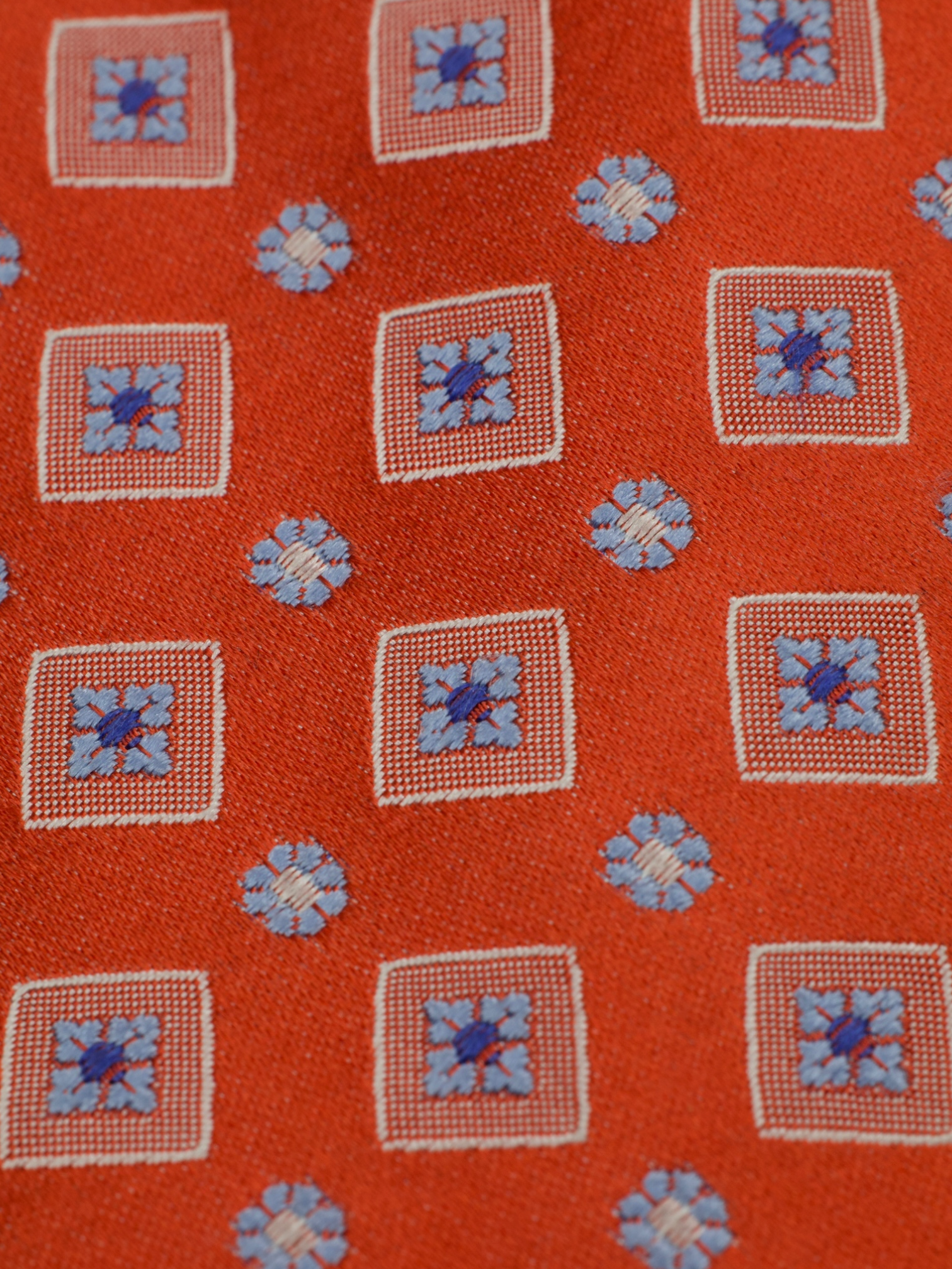 Kiton 5-Fold Coral Red & Light Blue Silk Geometric Pattern Tie