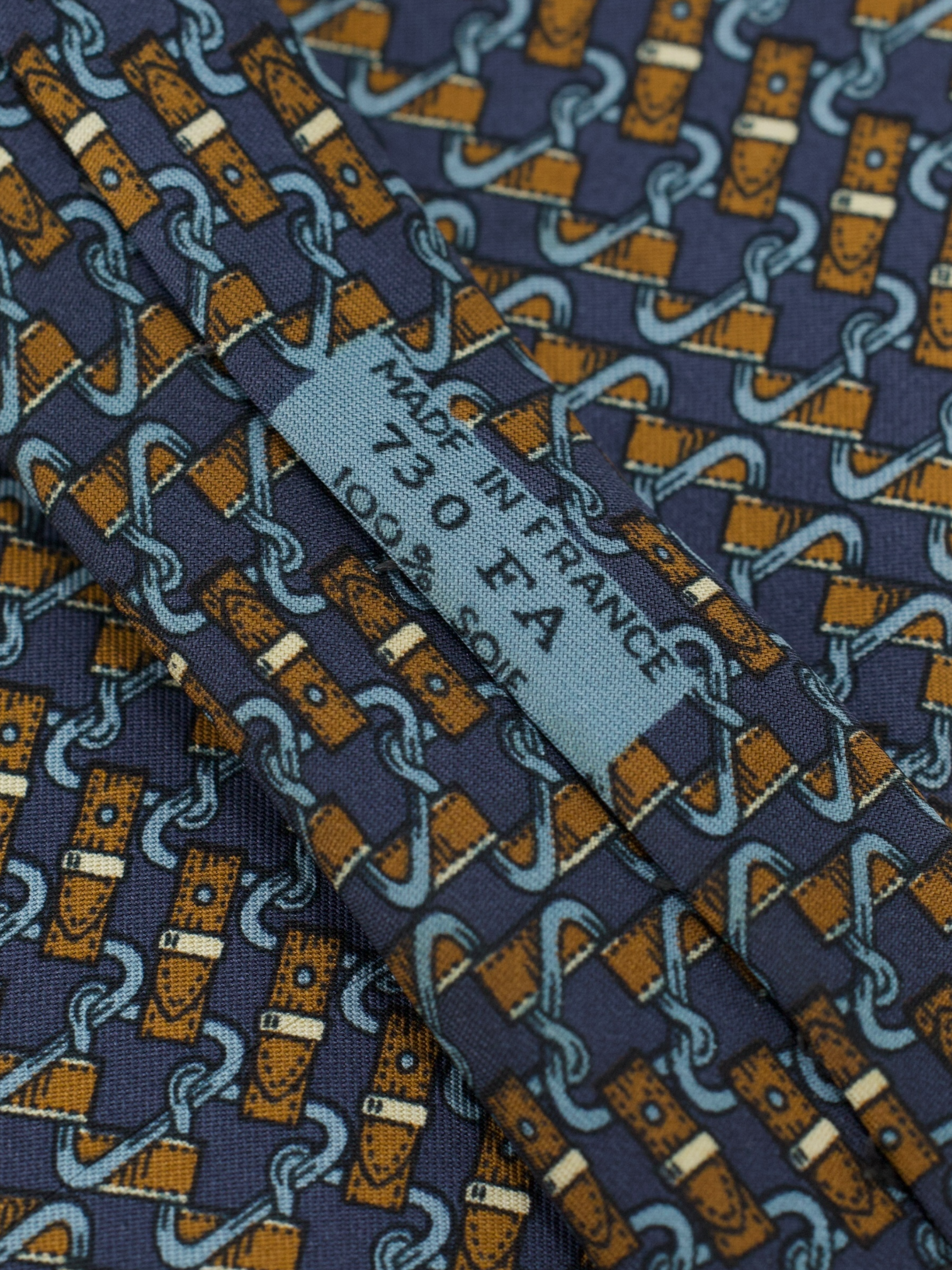 Hermès Navy & Bronze Silk Hardware Chain-Motif Tie