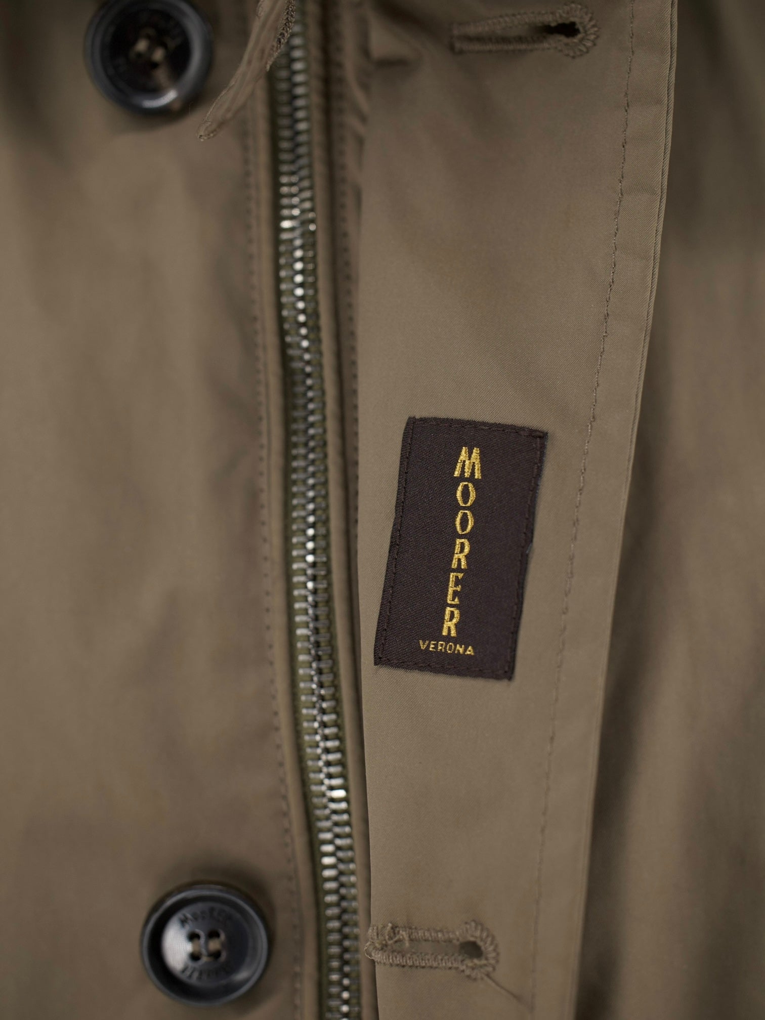 MooRER Khaki Lightweight Safari-Style Platone Waxcoat