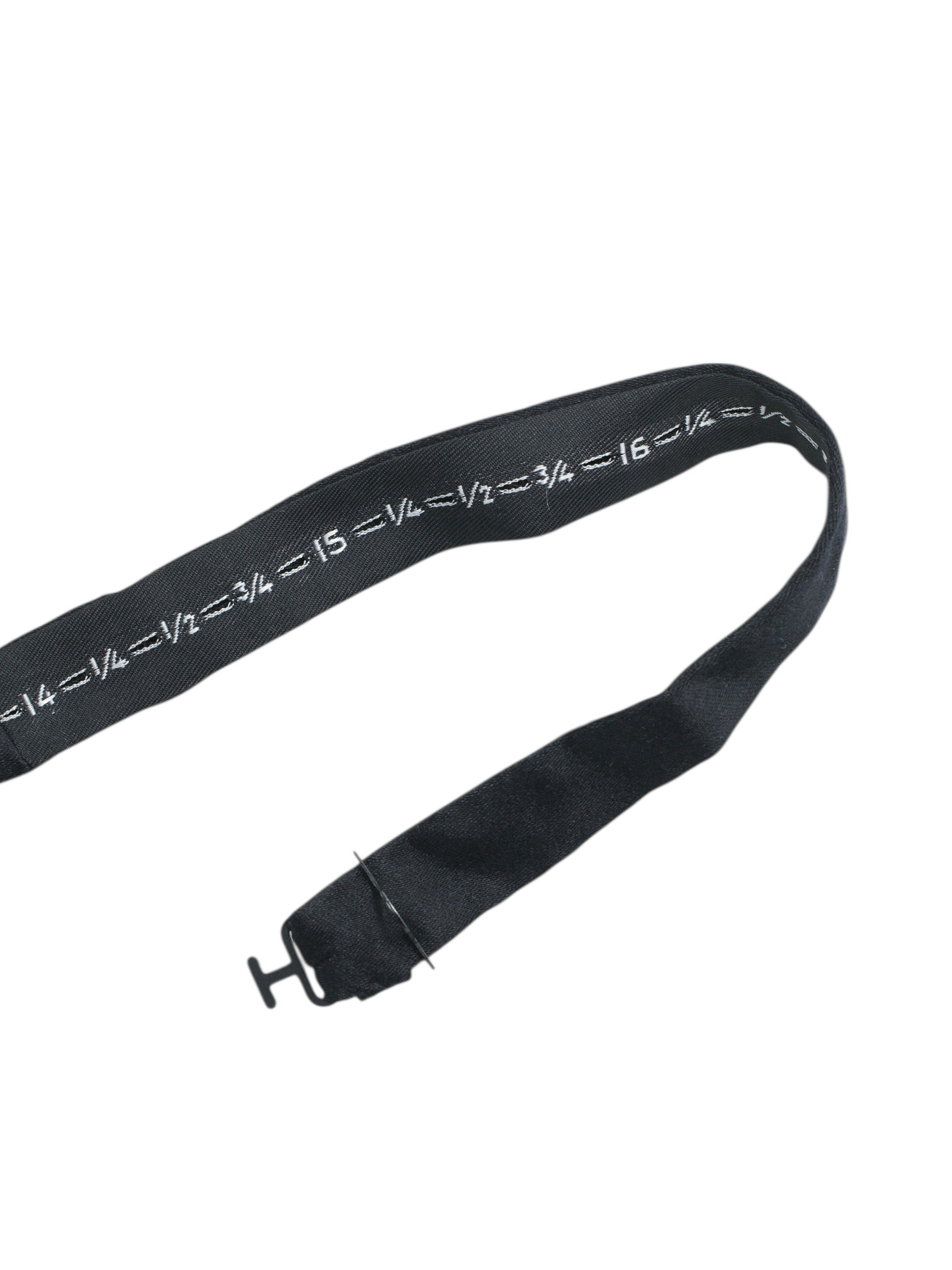 Brioni Black Silk Single-Pleated Bowtie