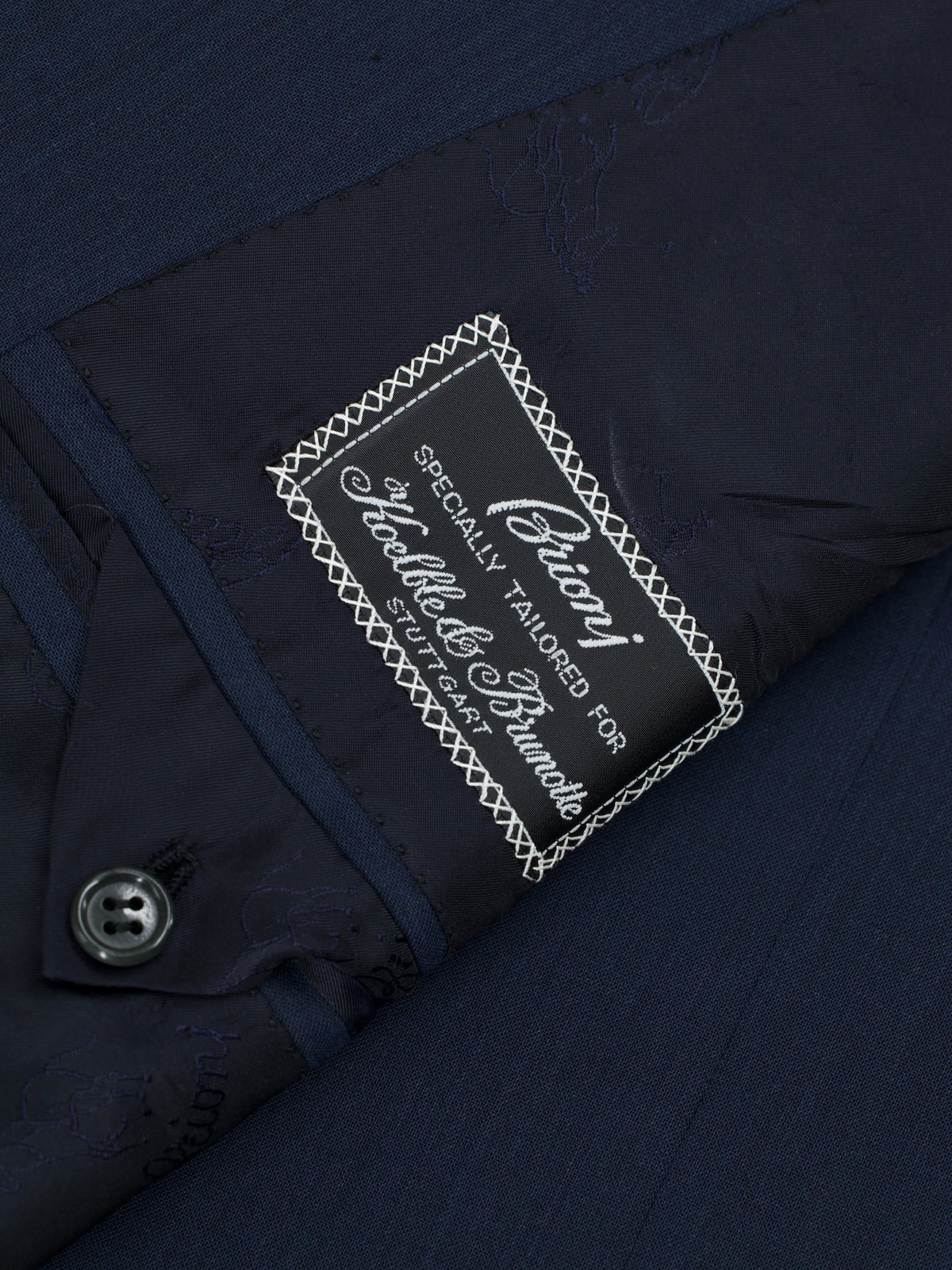 Brioni Navy Wool Roman-Style Traiano Suit