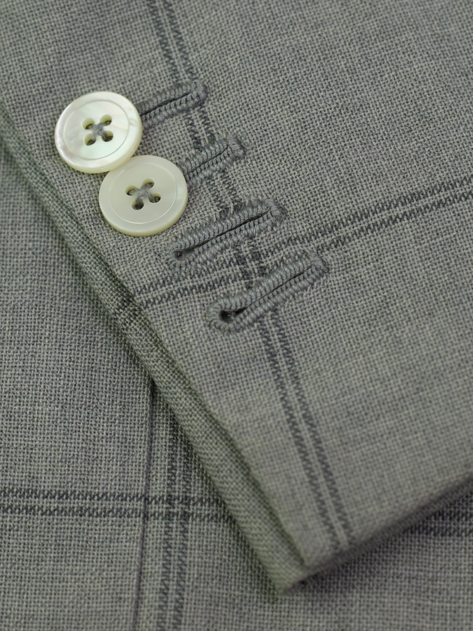 Isaia Grey Wool, Mohair & Cashmere "Fresco Babyhair" Windowpane Jacket
