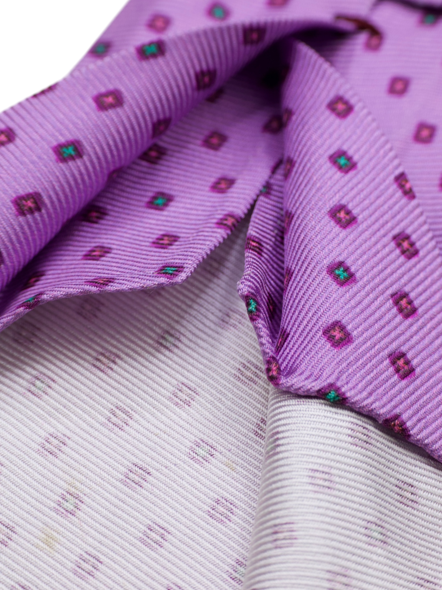 Kiton 5-Fold Lavender Pink & Light Blue Handrolled Geometric Pattern Tie