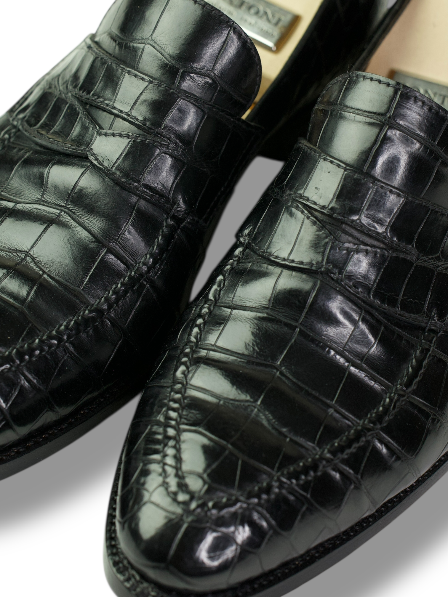 Bontoni Black Principe Alligator Penny Loafer