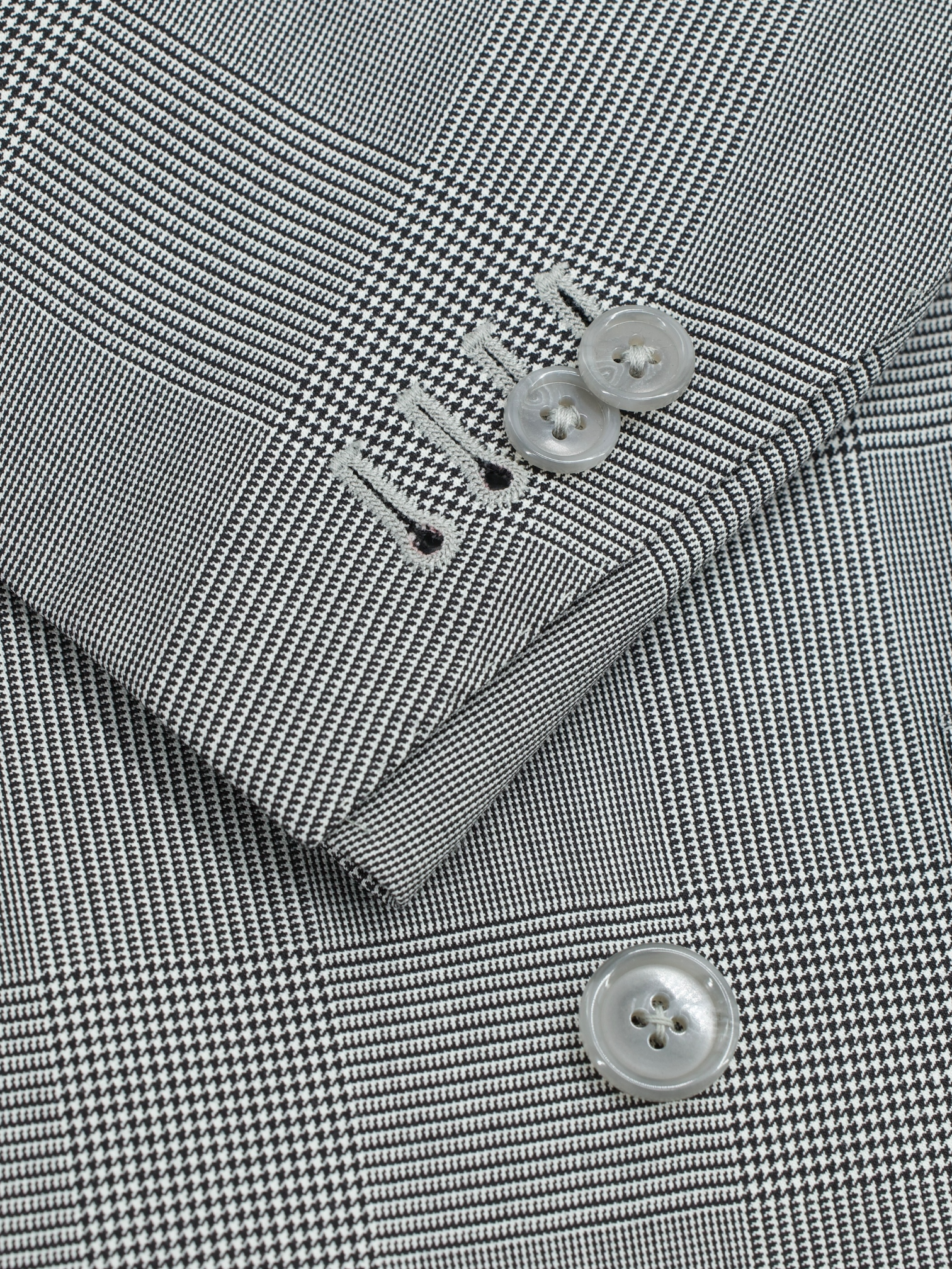 Corneliani Grey Fine-Wool Double Breasted Prince of Wales Suit