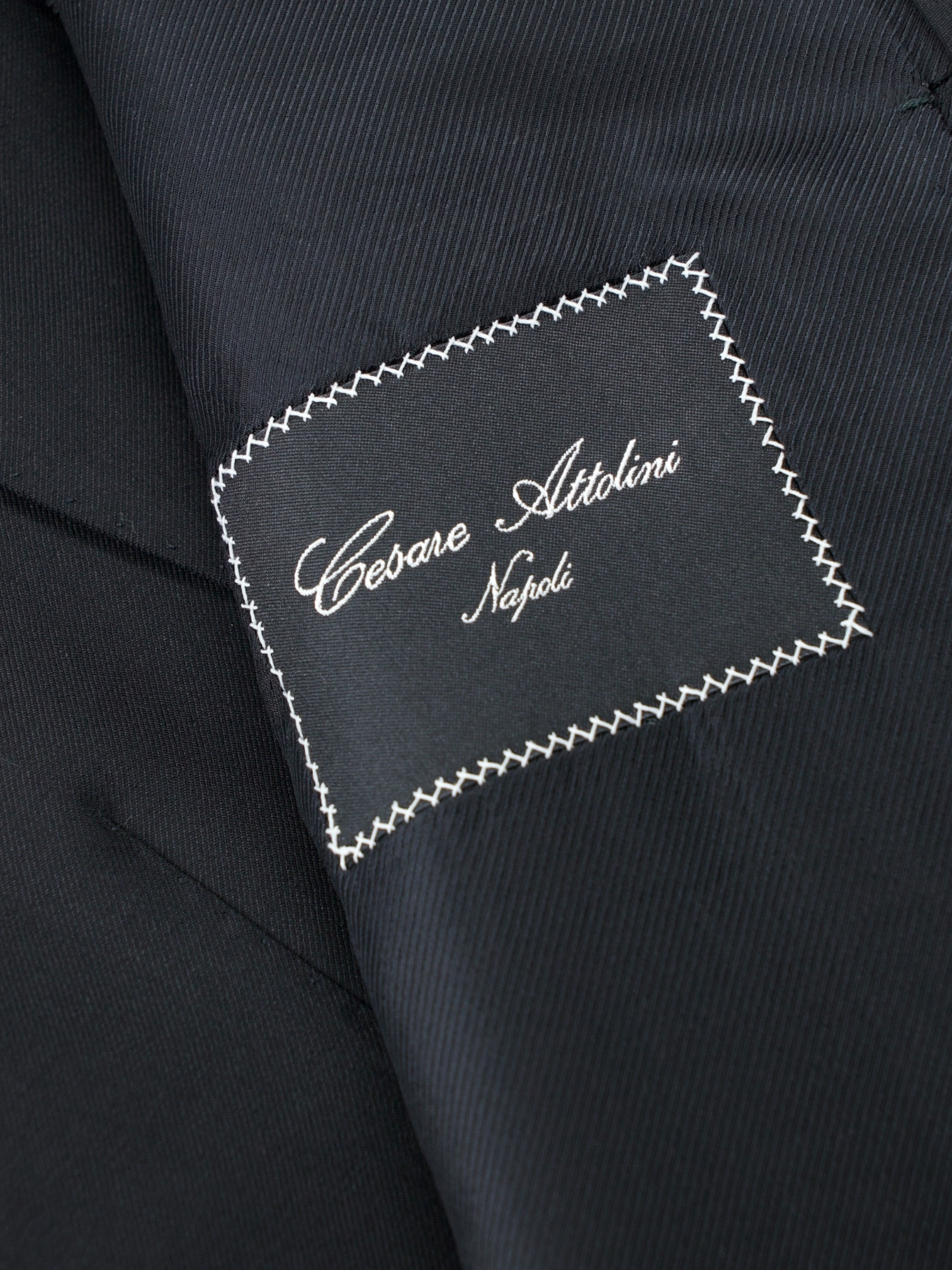 Cesare Attolini Black Fine-Wool Shawl Lapel Dinner Jacket