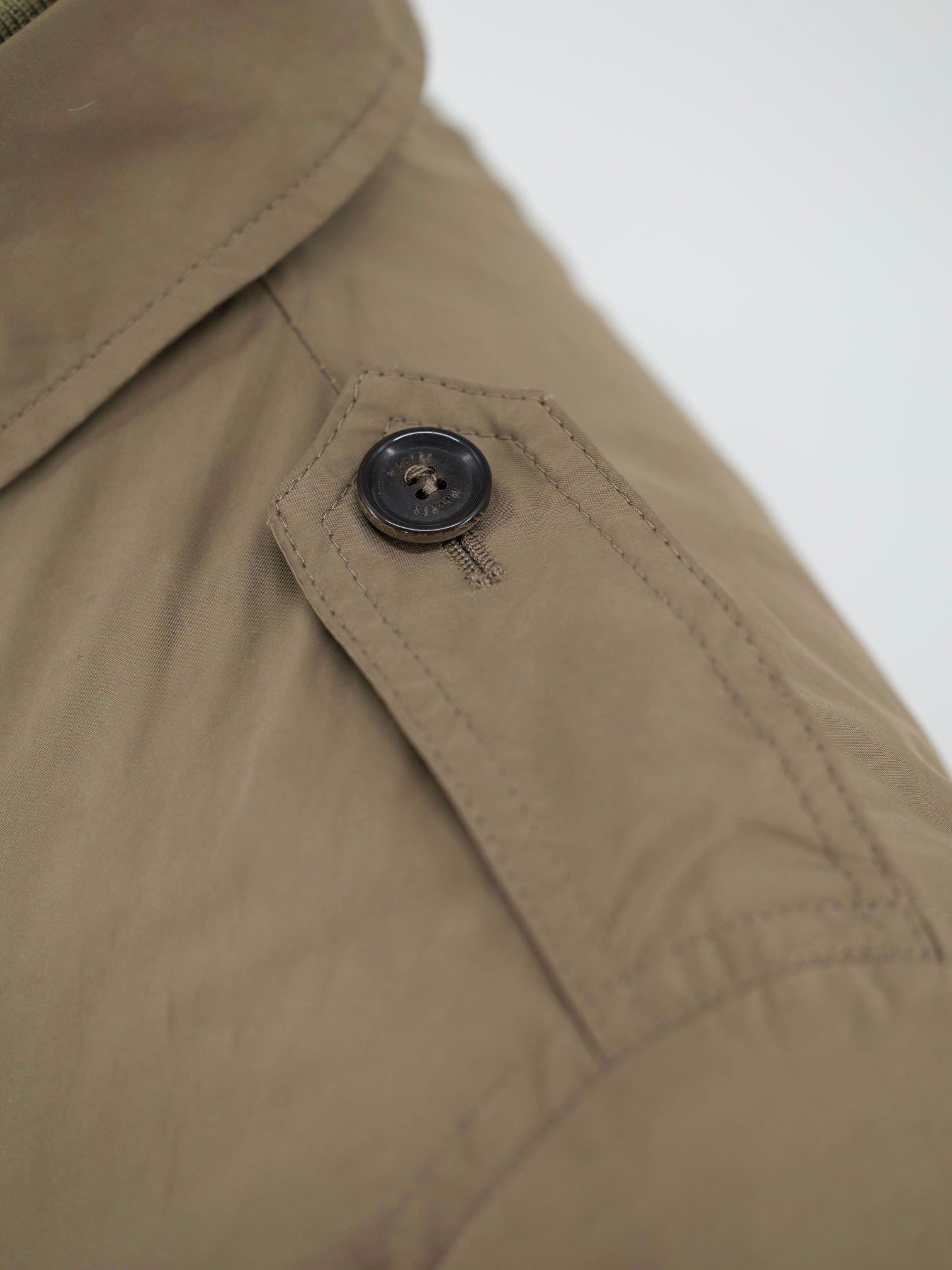 MooRER Khaki Lightweight Safari-Style Platone Waxcoat