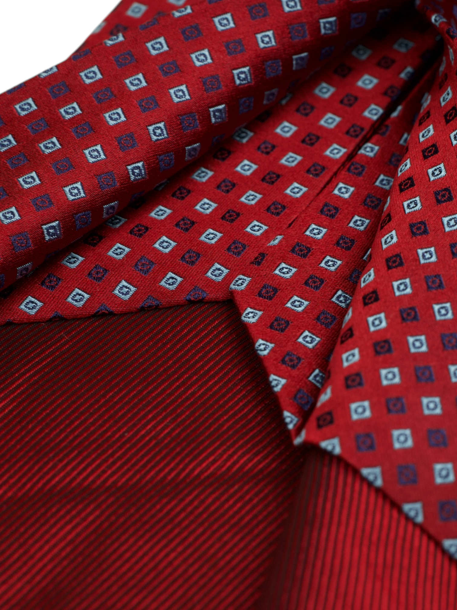 Kiton 5-Fold Cherry Red Silk Geometric Pattern Tie