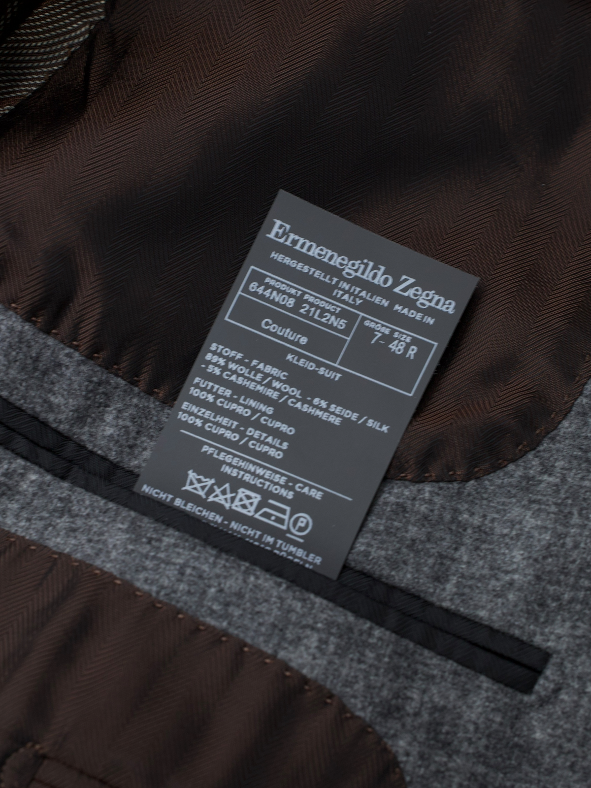 Ermenegildo Zegna Couture Grey Wool, Silk & Cashmere Micro-Check Suit
