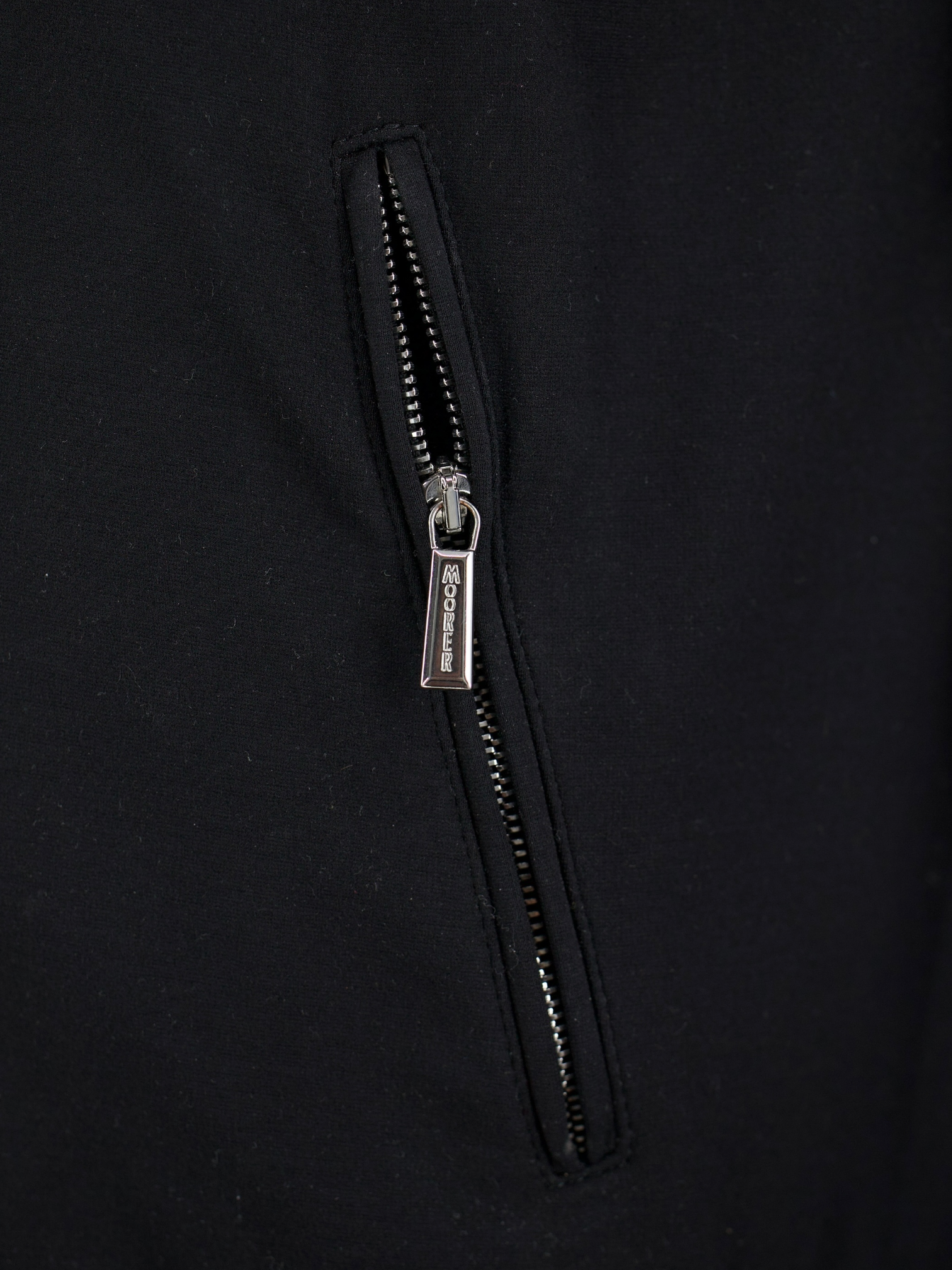 MooRER Black Viscose-Interlock Cuper Bomberjacket