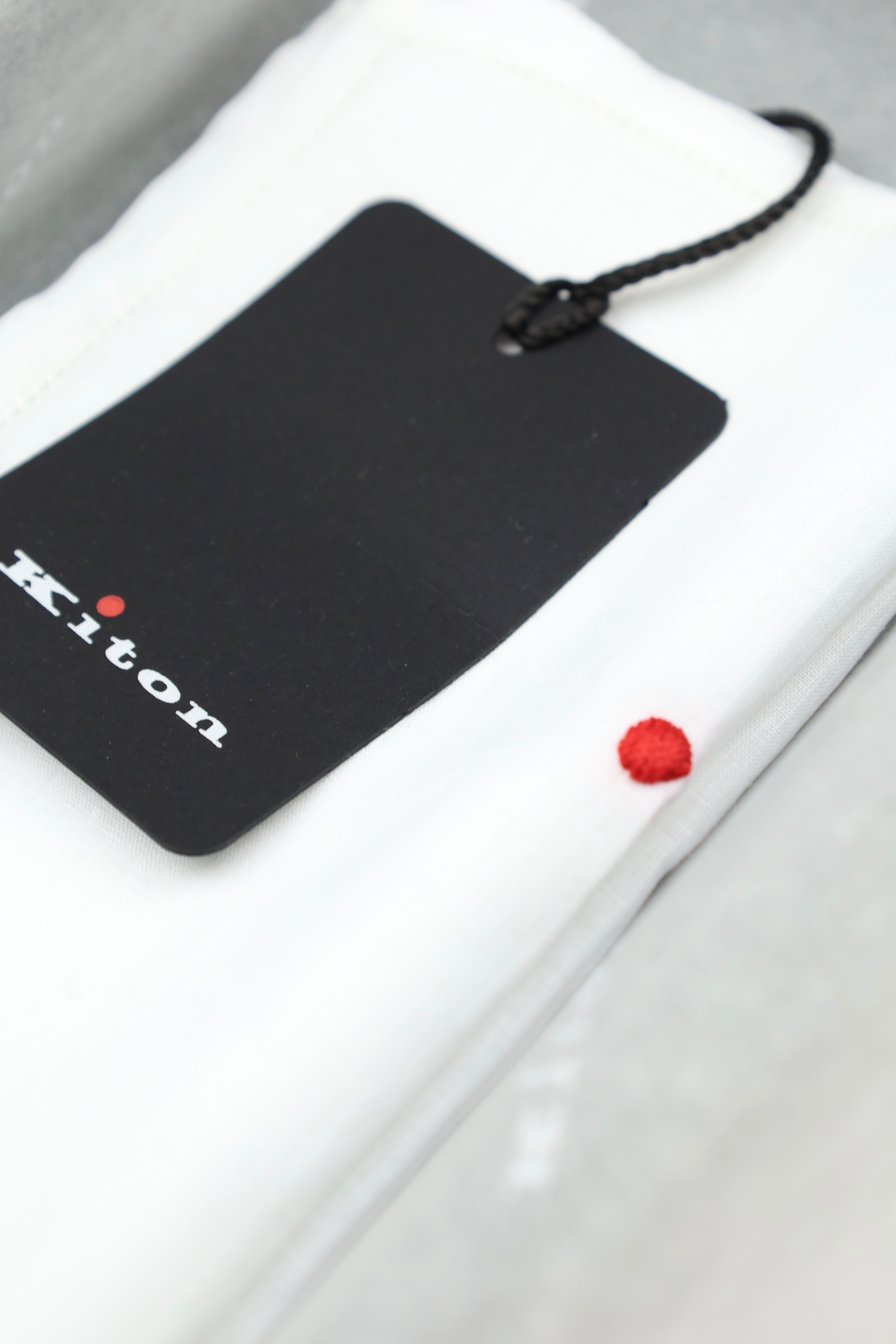 Kiton Red Dot Linen Pocket Square