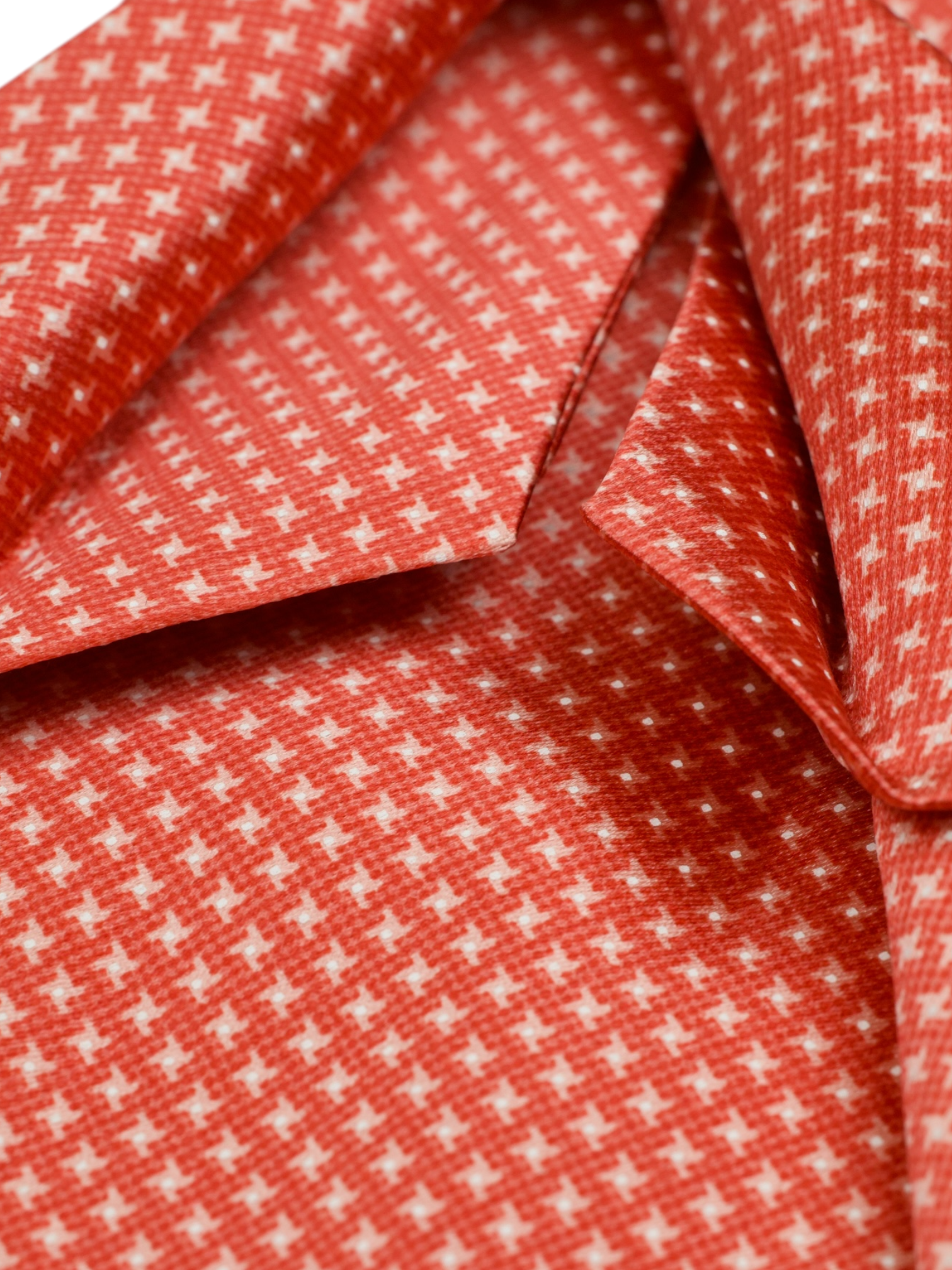Kiton 5-Fold Coral Red Silk Puppytooth Tie