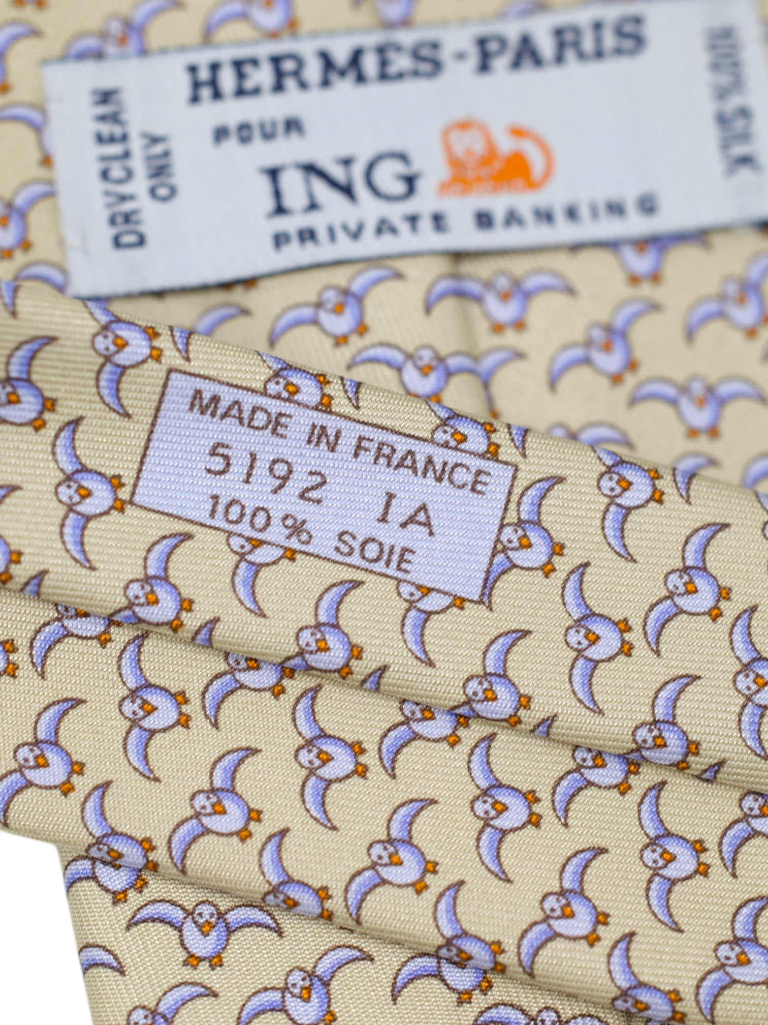 Hermès x ING Private-Banking Taupe Silk Seagull-Pattern Tie