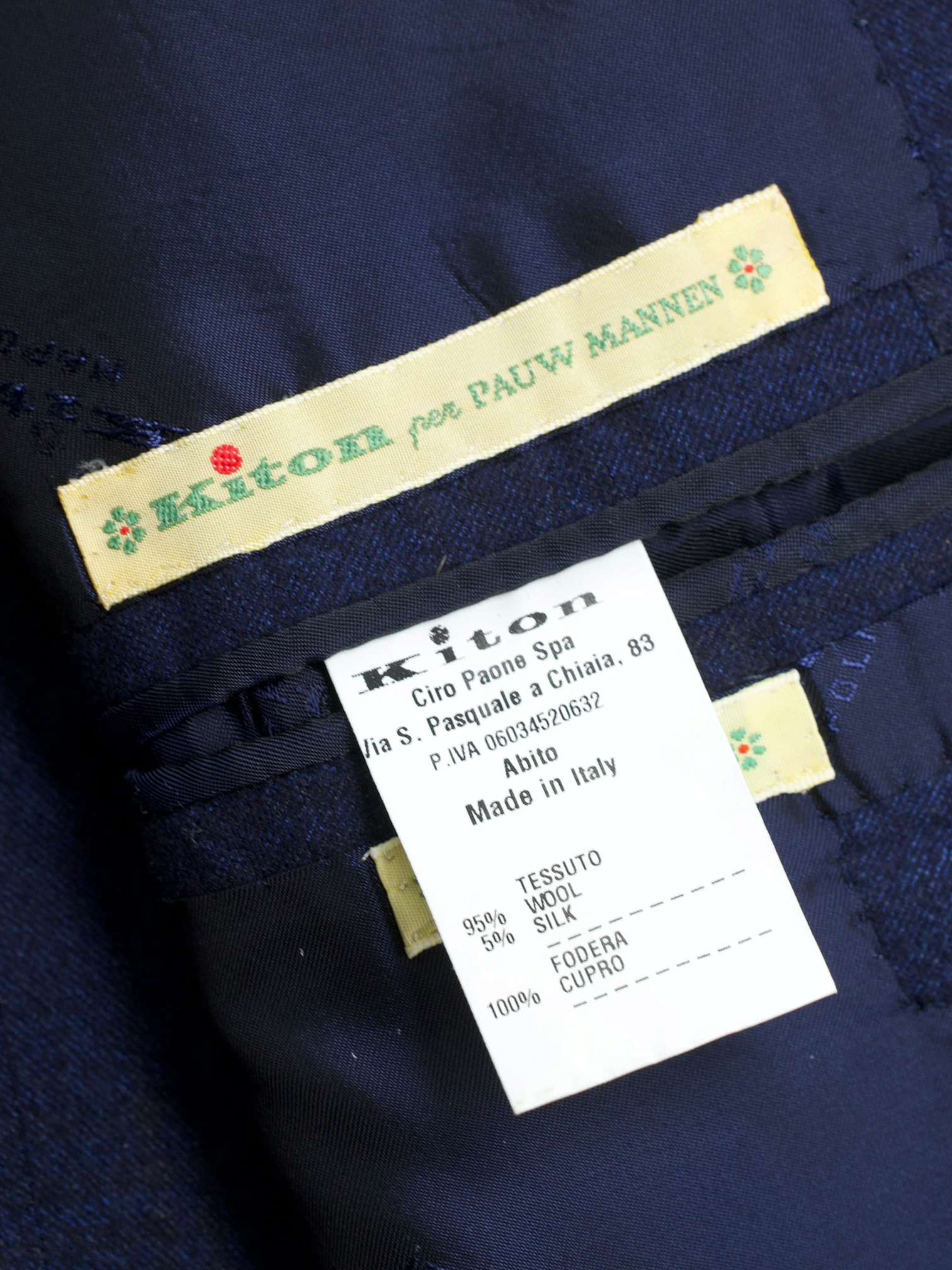 Kiton Dark Blue & Castagne Brown 14-Micron Wool & Silk Shadow-Check "LaSa" Suit