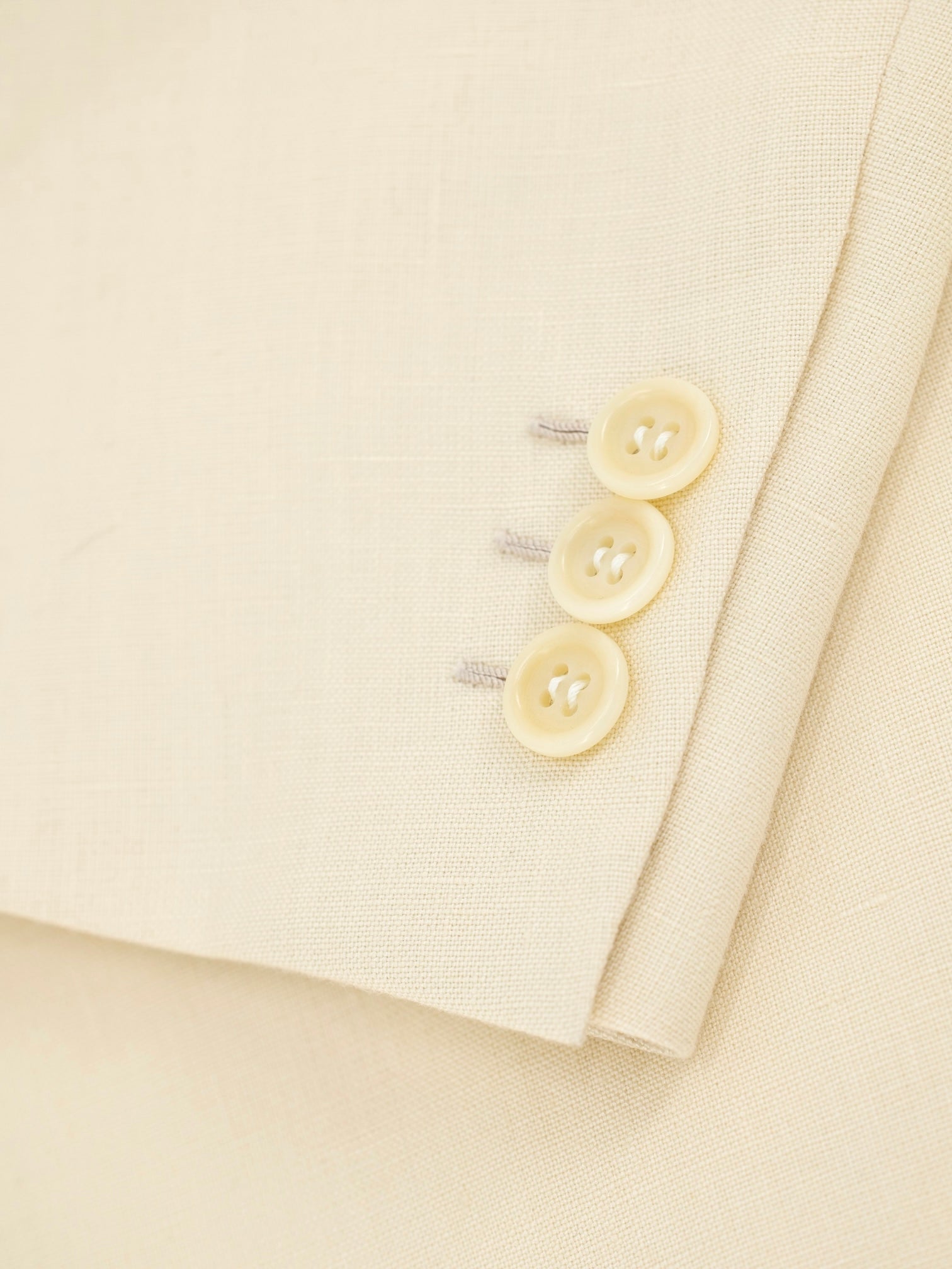 Brioni Ivory Pure Linen Palatino Summer Suit