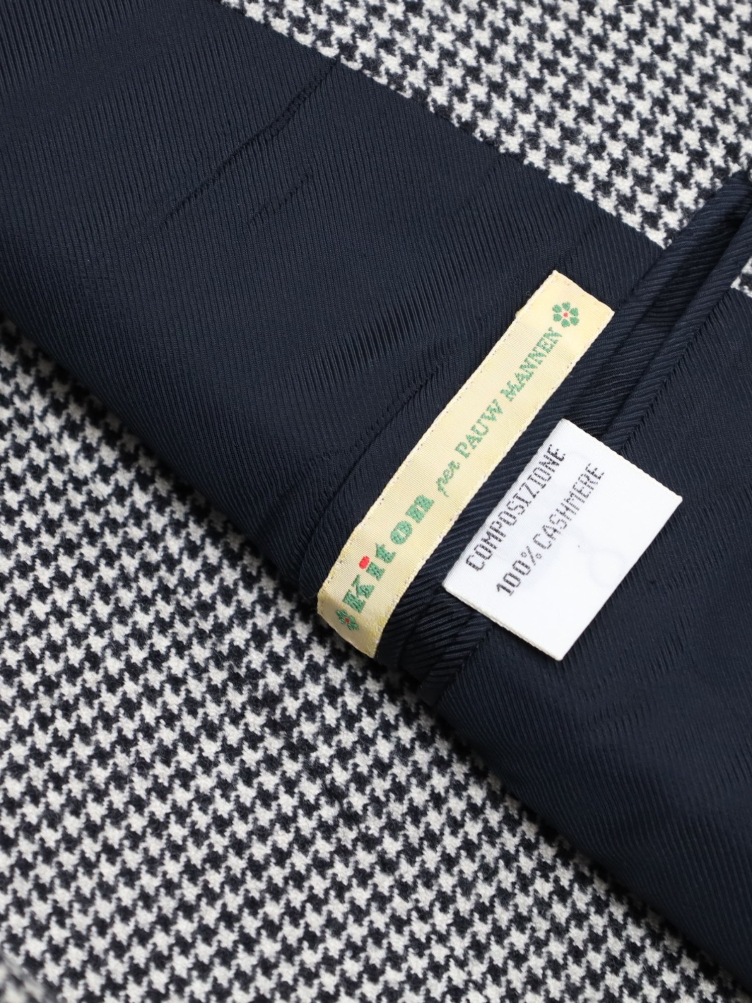 Kiton zwart-wit pied de poule kasjmierpak
