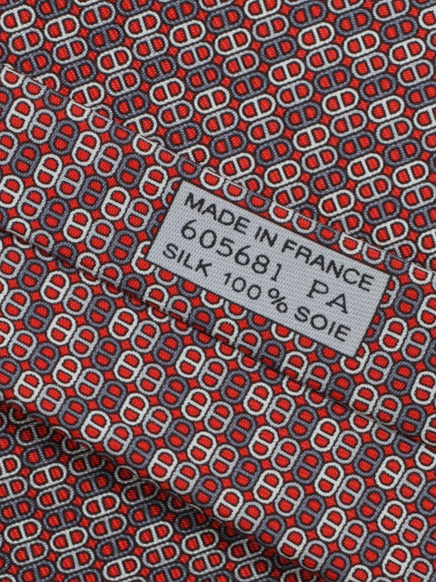 Hermès Blue & Red Silk Foulard Pattern Tie