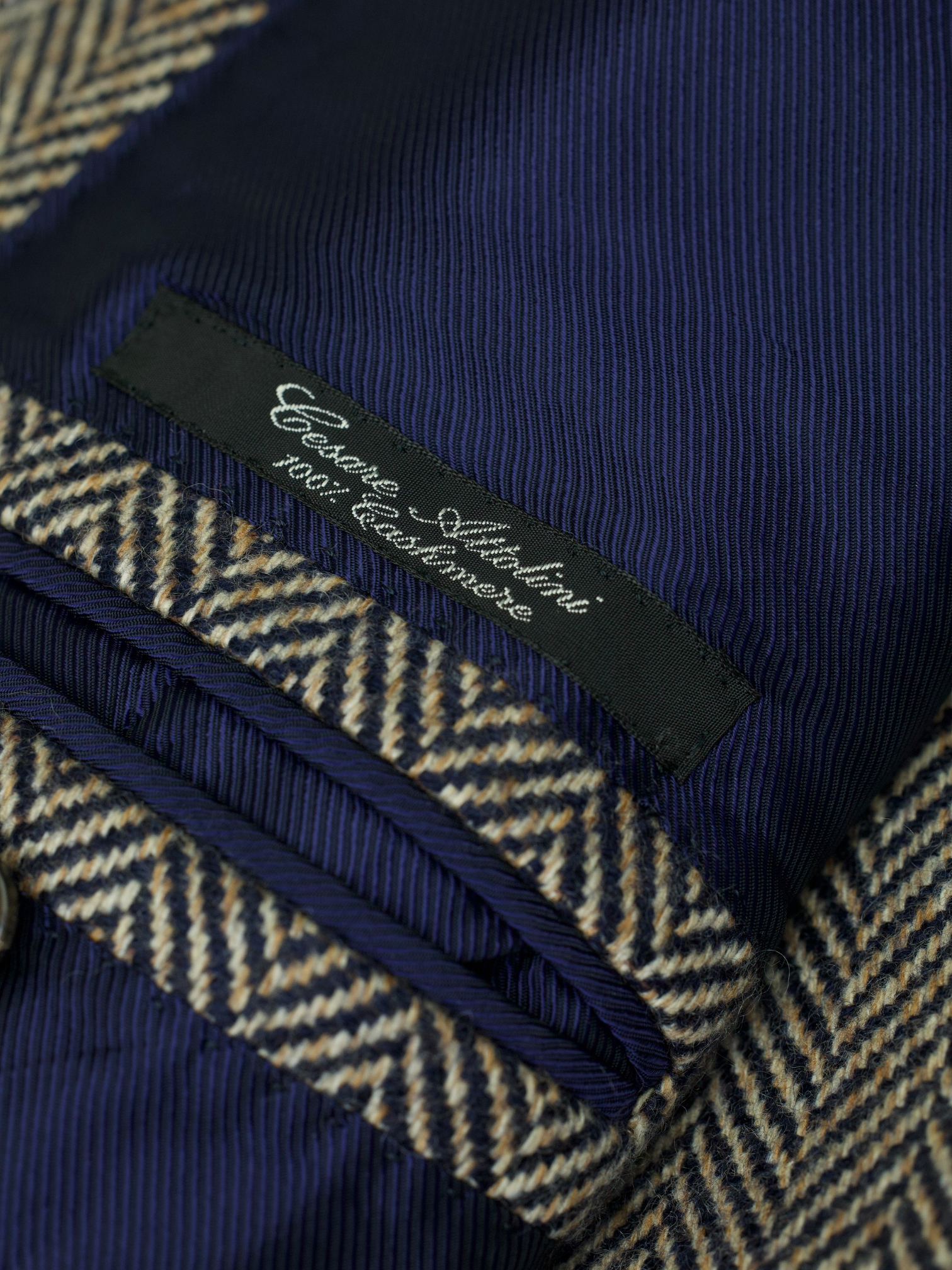 Cesare Attolini Brown & Navy Pure-Cashmere Herringbone Jacket