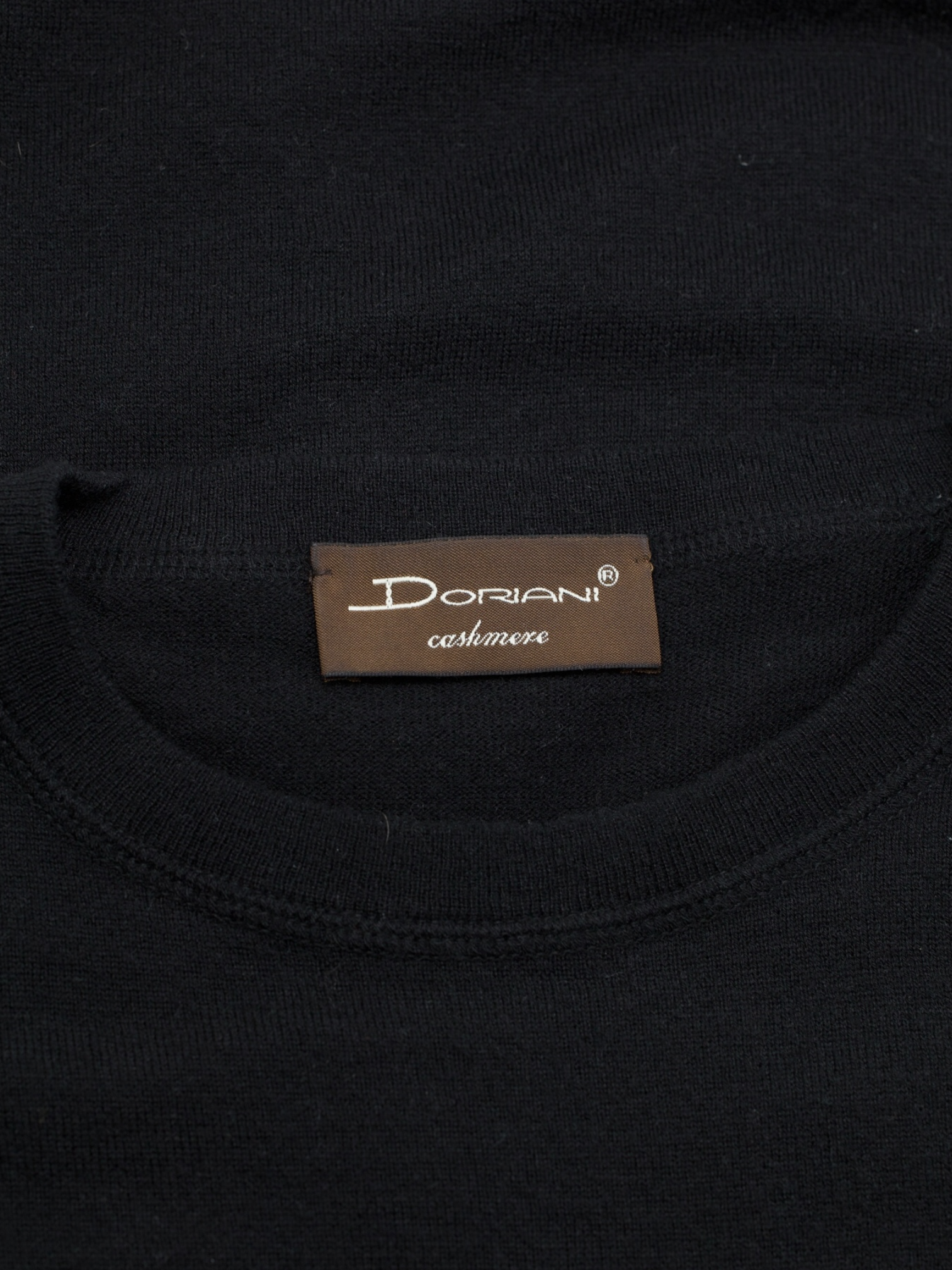 Doriani Black Wool & Cashmere Roundneck Knitwear