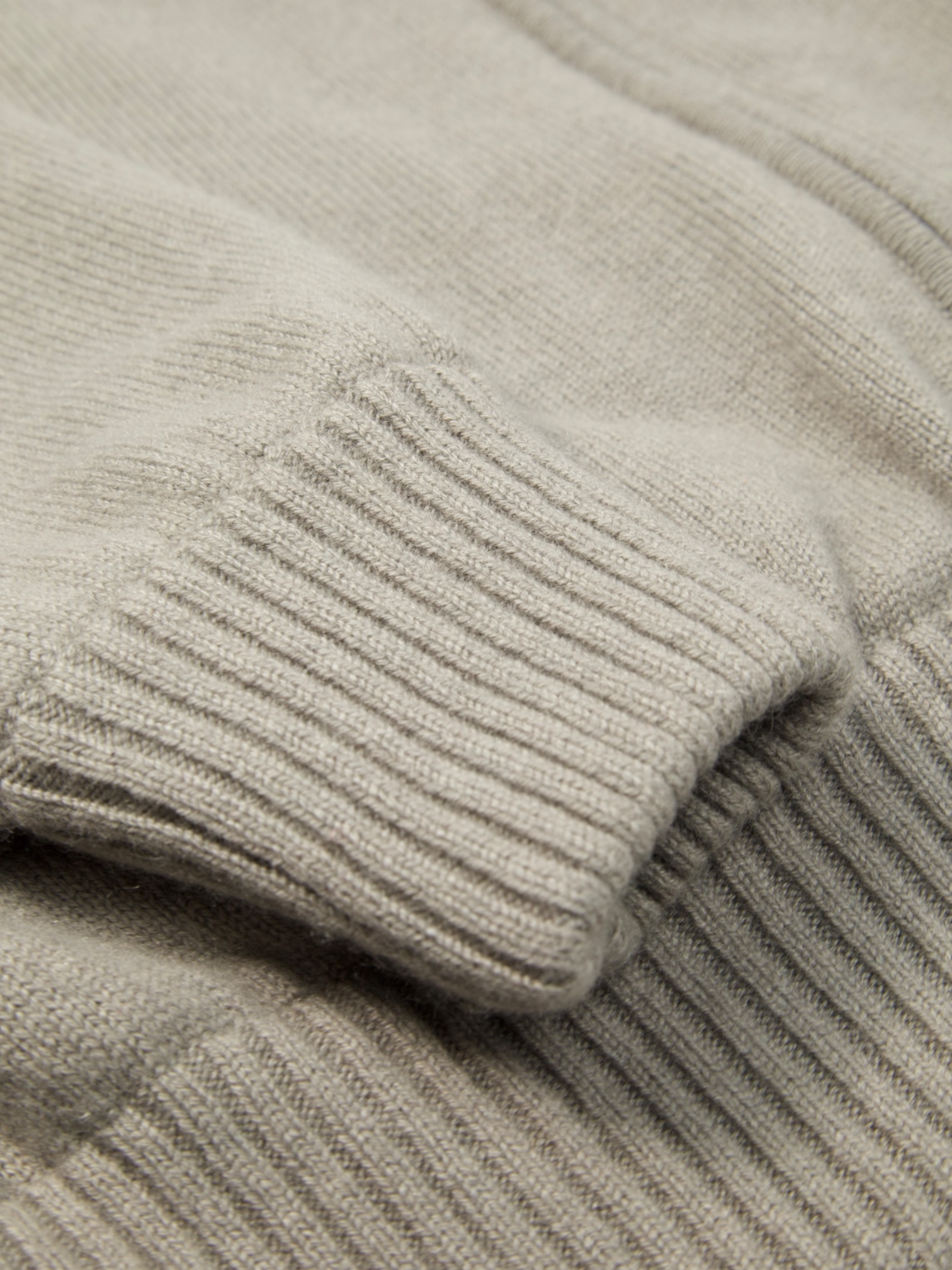 Doriani Cashmere Taupe Cashmere & Castorino Beaver Fur Knitwear