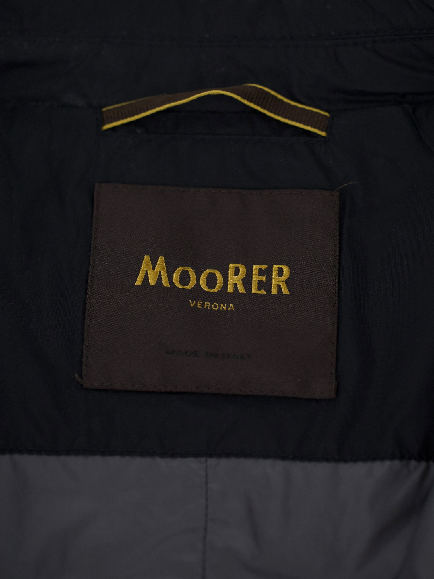 MooRER Black Lightly Padded Vespa Coat