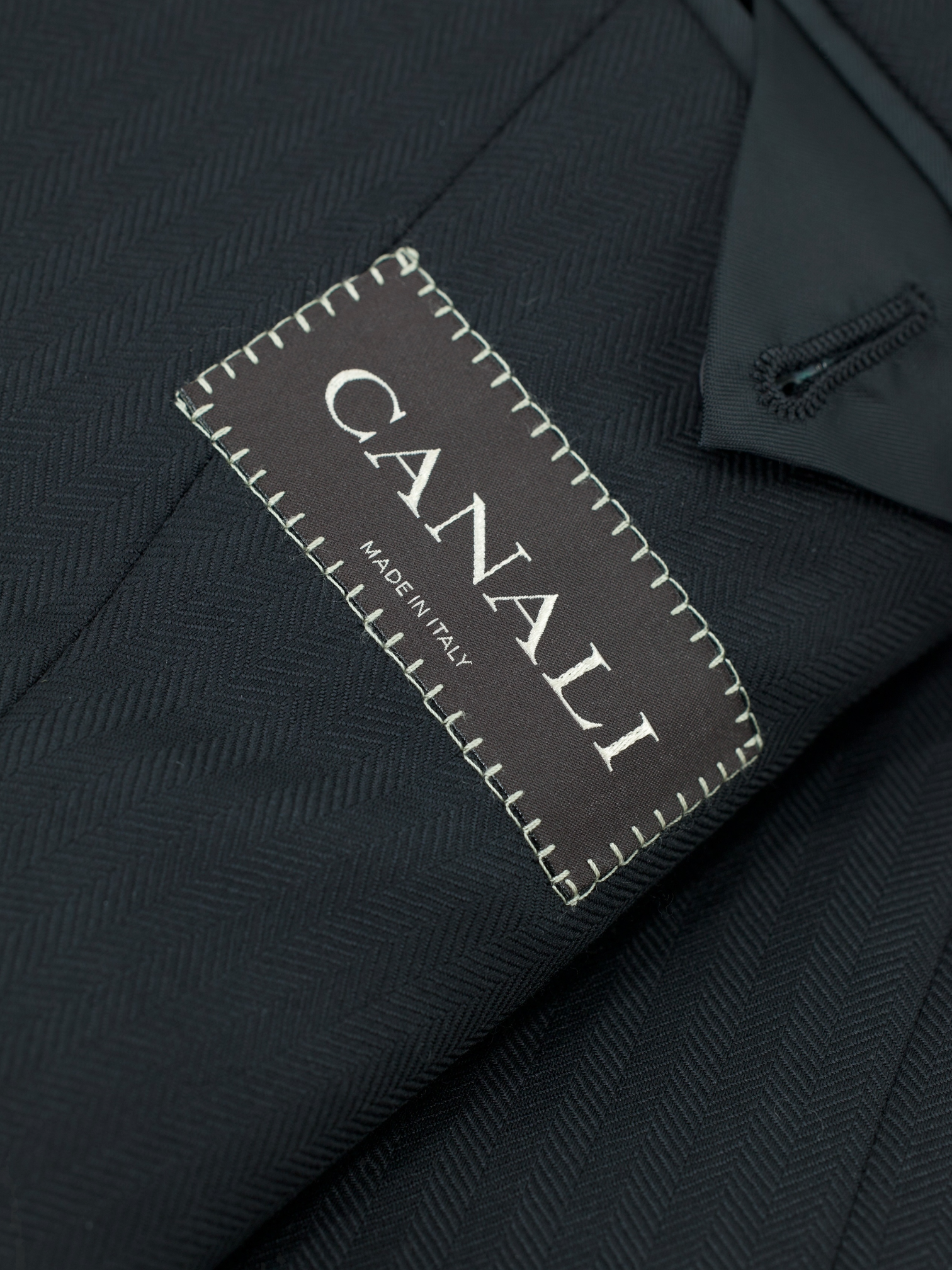 Canali Black Extrafine Wool Herringbone Jacket