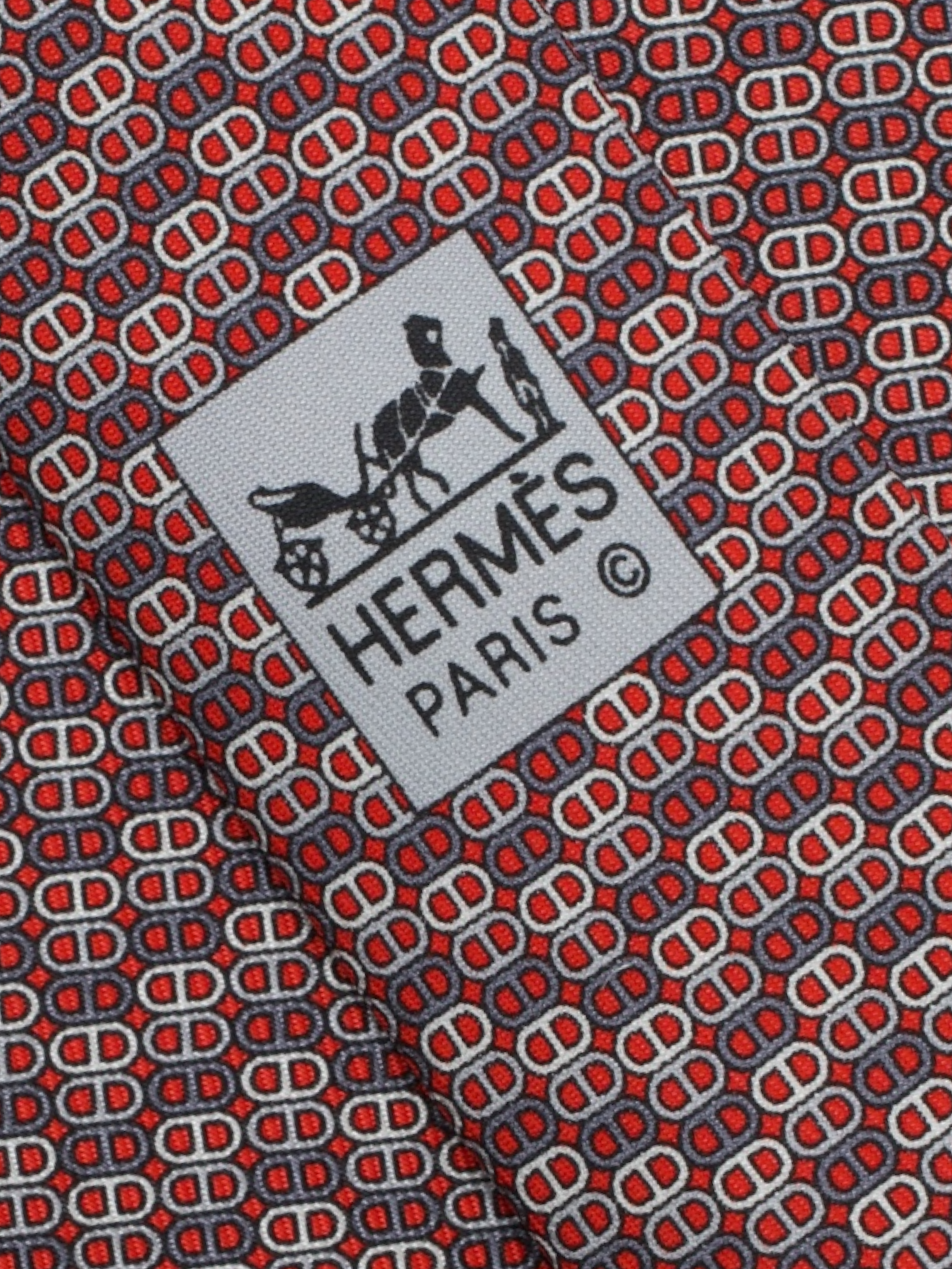 Hermès Blue & Red Silk Foulard Pattern Tie