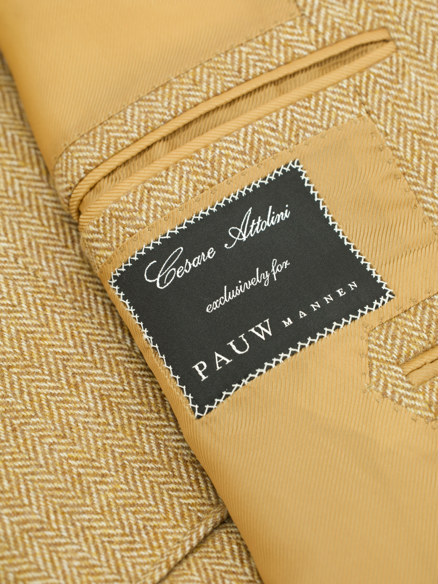 Cesare Attolini Caramel Brown Pure Cashmere Herringbone Jacket