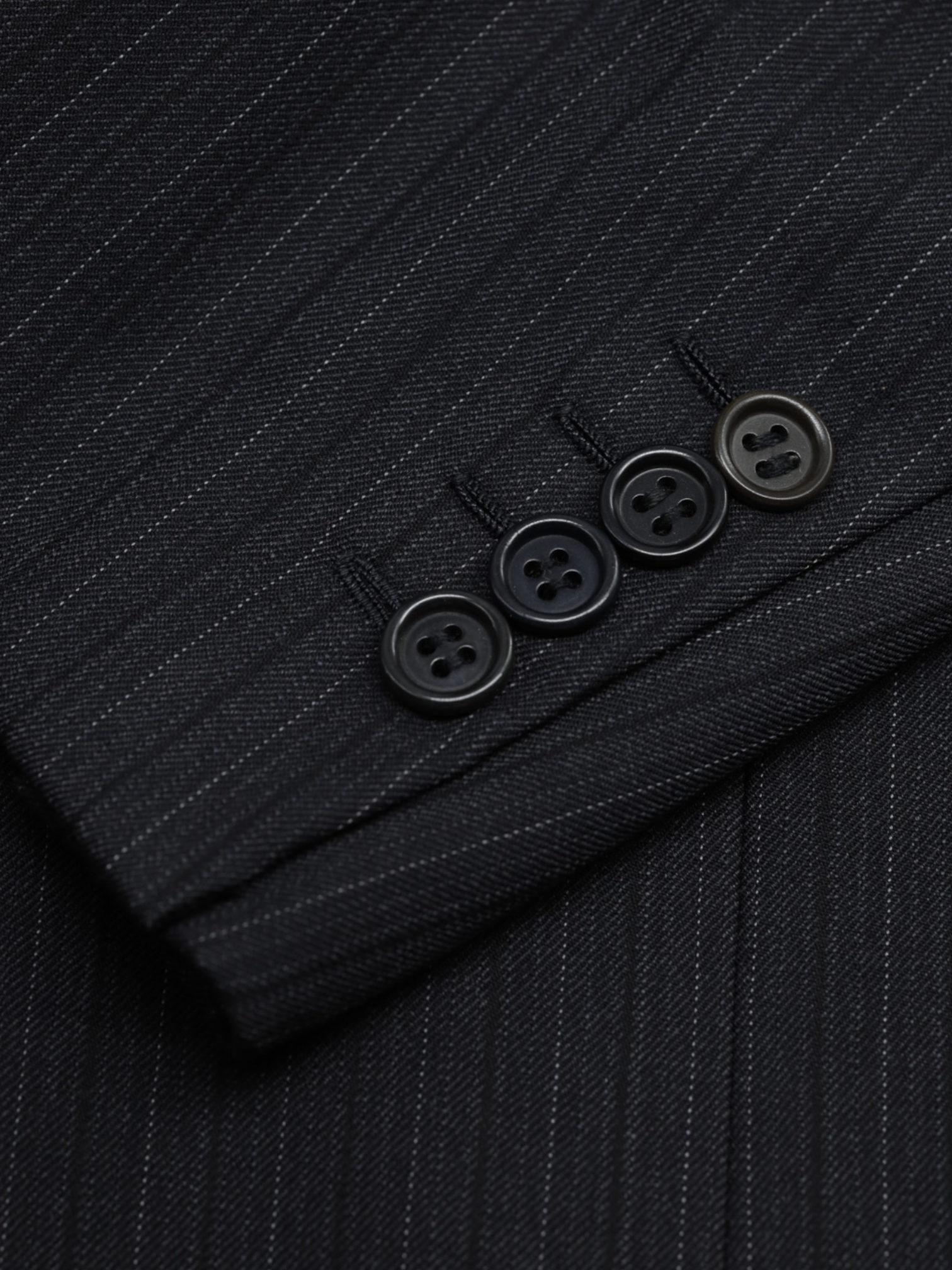 Brioni Dark Grey Escorial-Wool Multi-Pinstripe Nomentano Suit