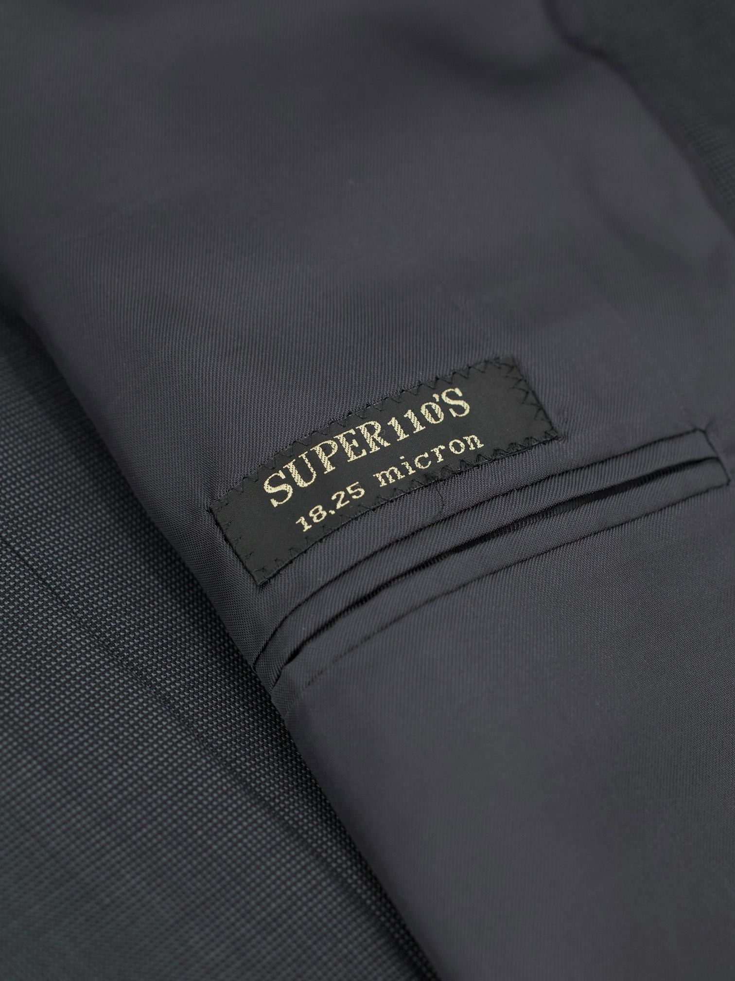 Corneliani Anthracite Super 110's Pinpoint Leader Suit