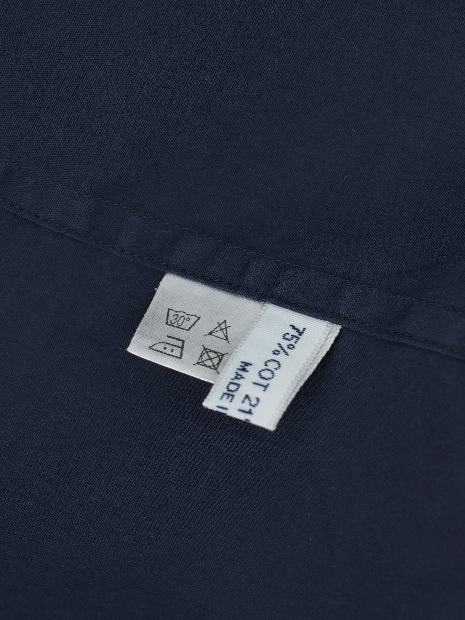Fray Navy Cotton-Stretch Cutaway Collar Shirt