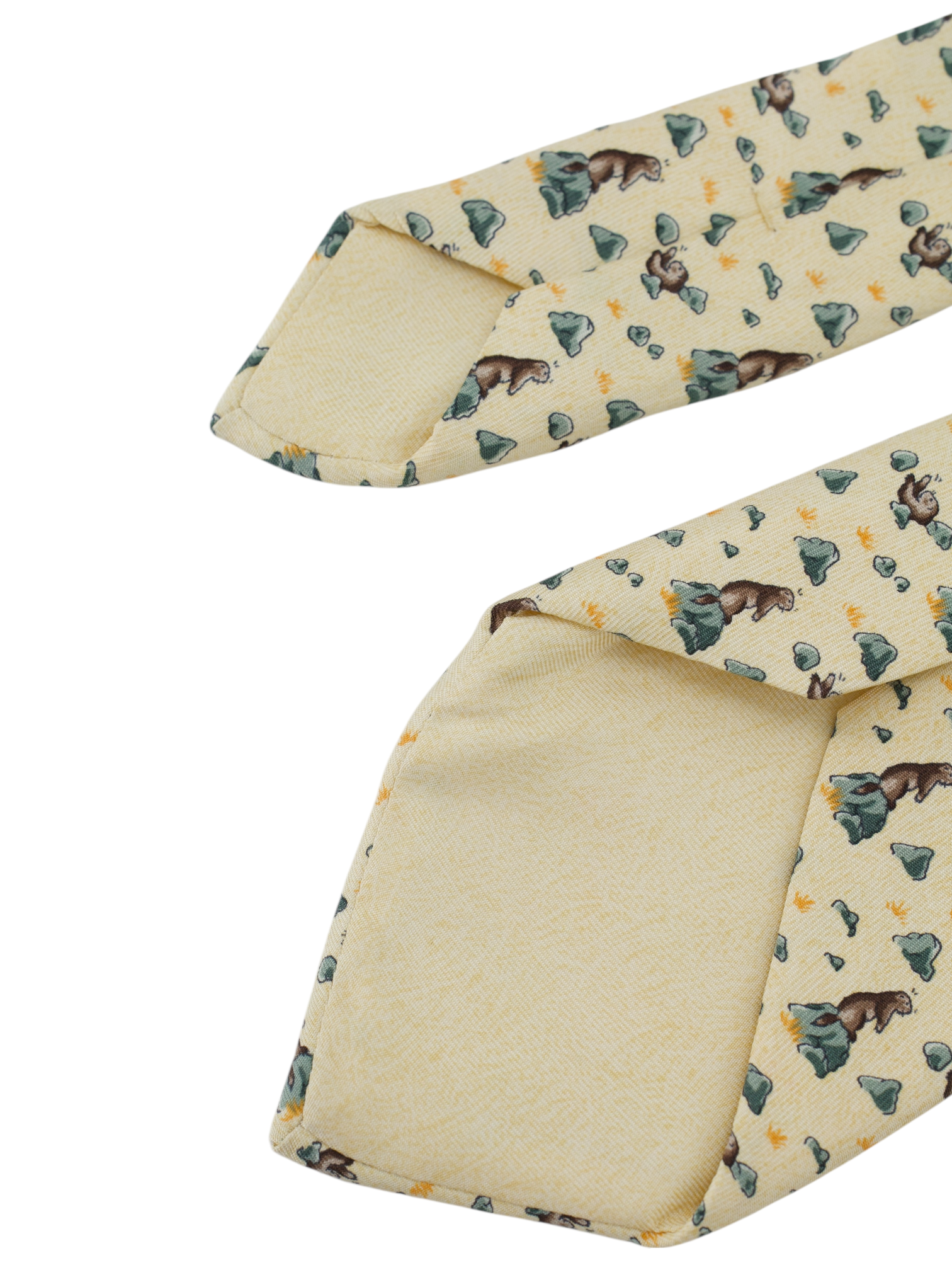 Hermès Beige Silk Otter-Motif Tie