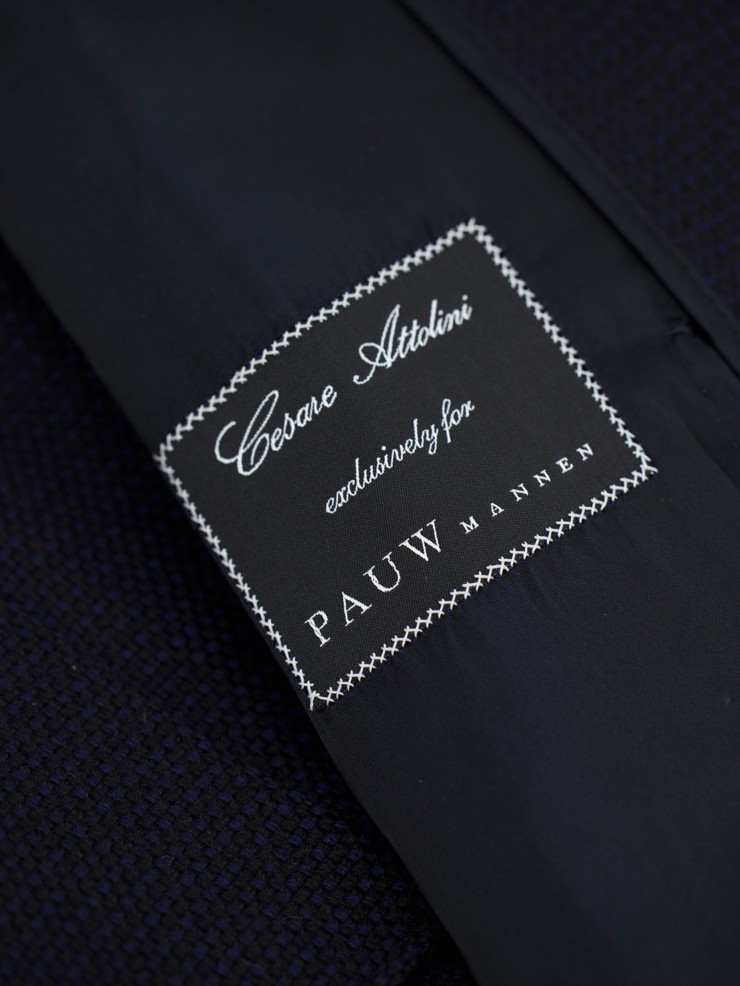 Cesare Attolini Navy Pure Cashmere Bicolor Micro-Pattern Covert Coat
