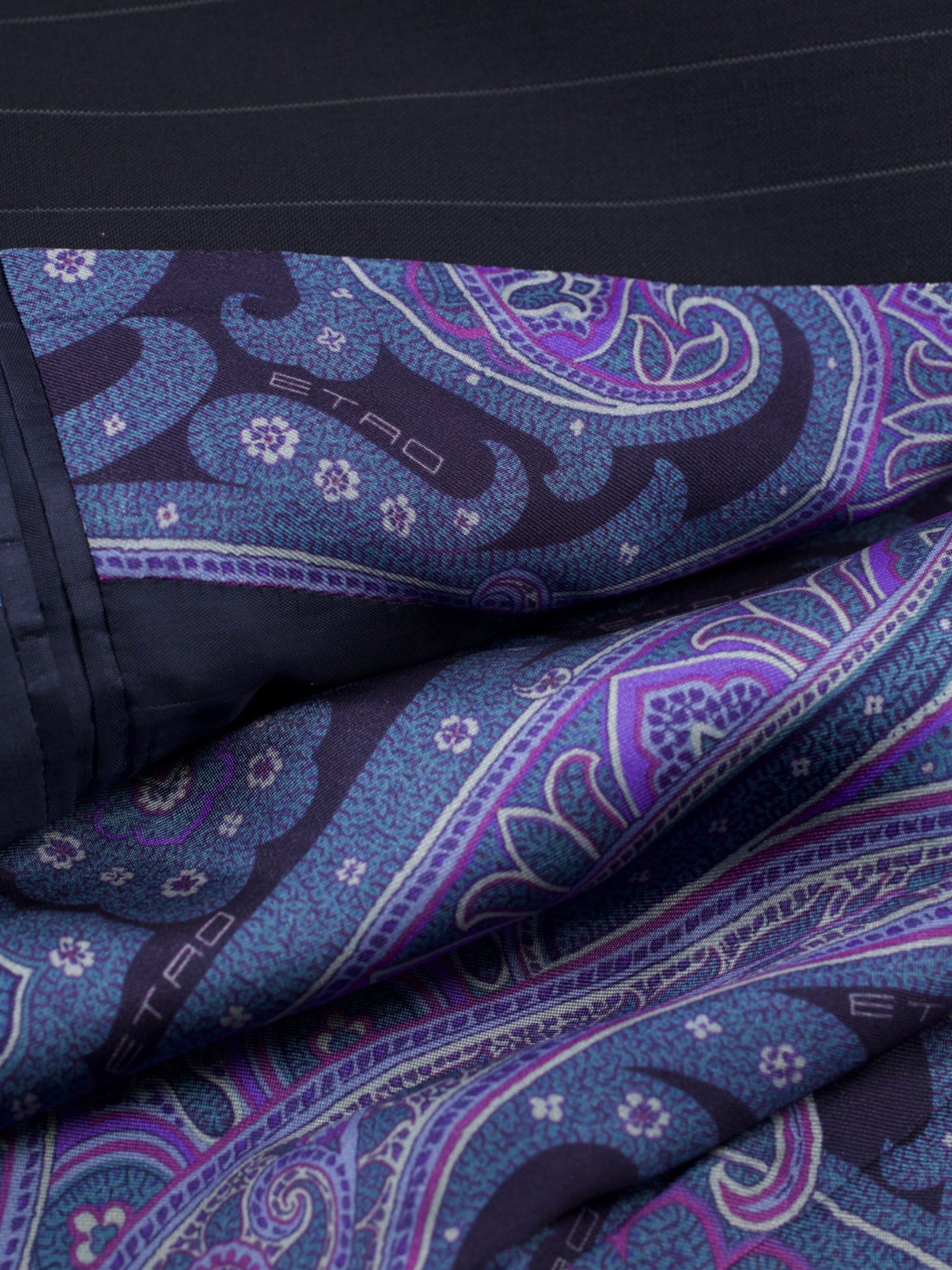 Etro Navy Lightweight-Wool Pinstripe Peak-Lapel Suit