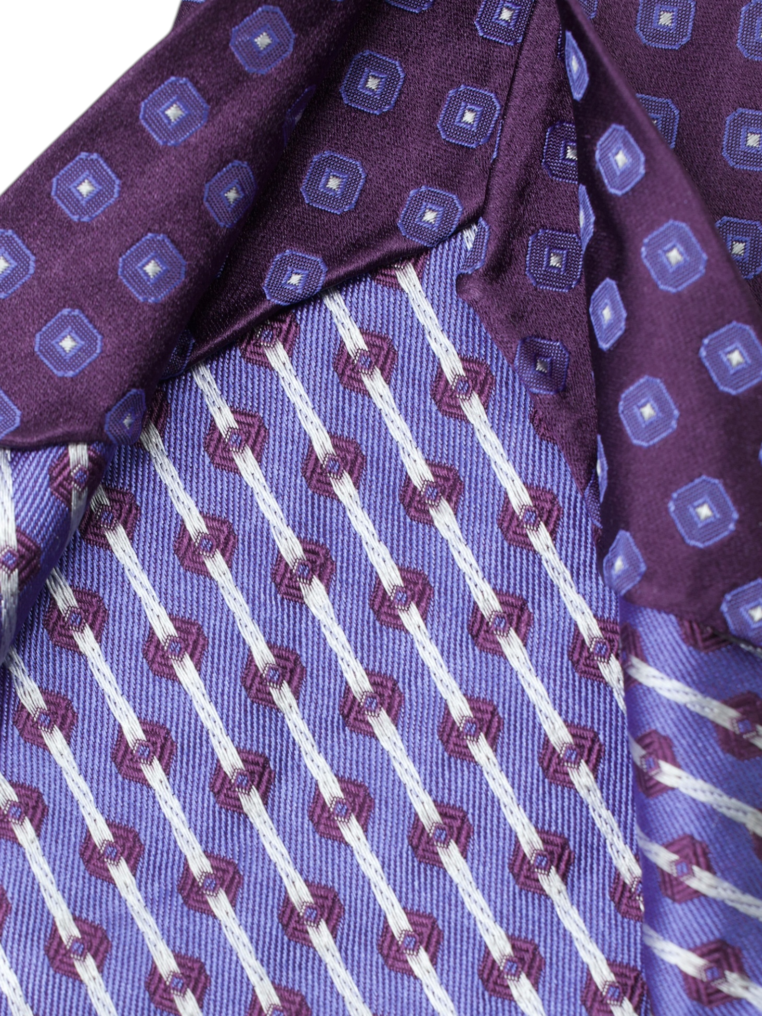 Kiton 5-Fold Dark Purple Silk Geometric-Pattern Untipped & Handrolled Tie