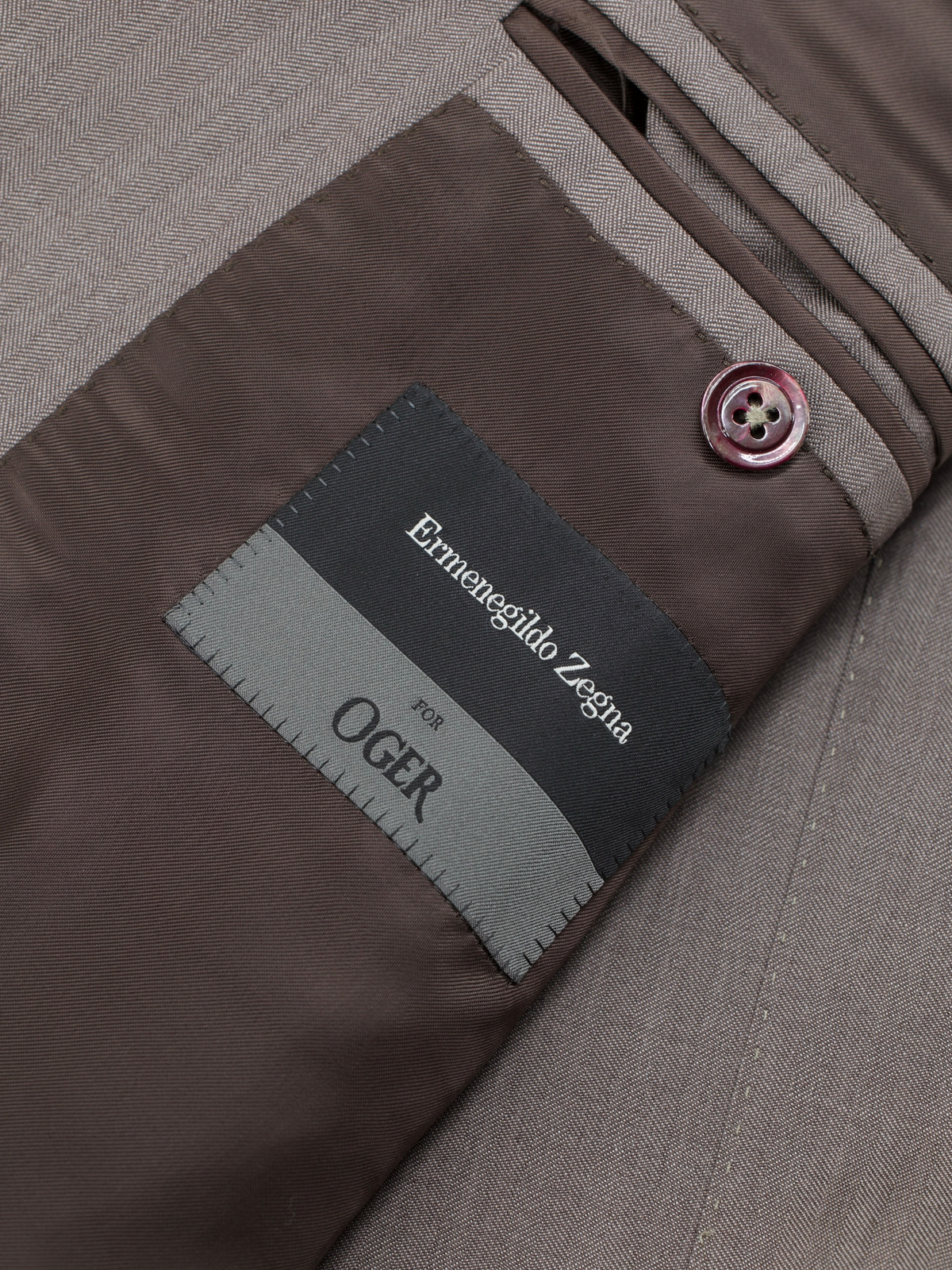 Ermenegildo Zegna Warm Taupe 4-Seasons Trofeo-Wool Herringbone Suit