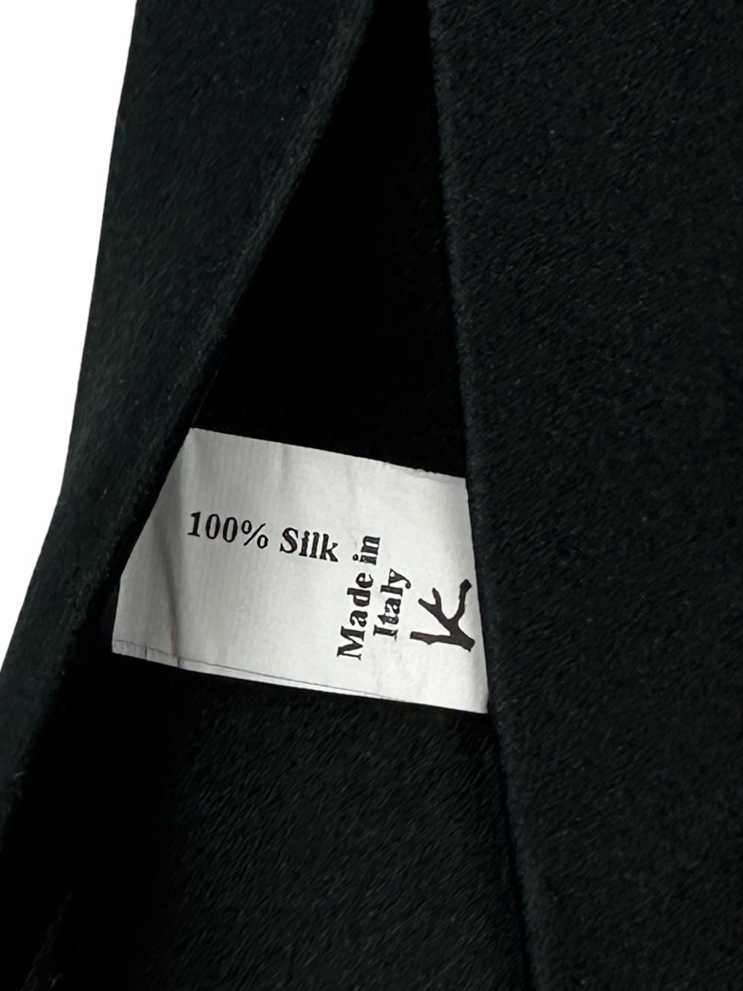 Isaia 7-Fold Black Silk Tie