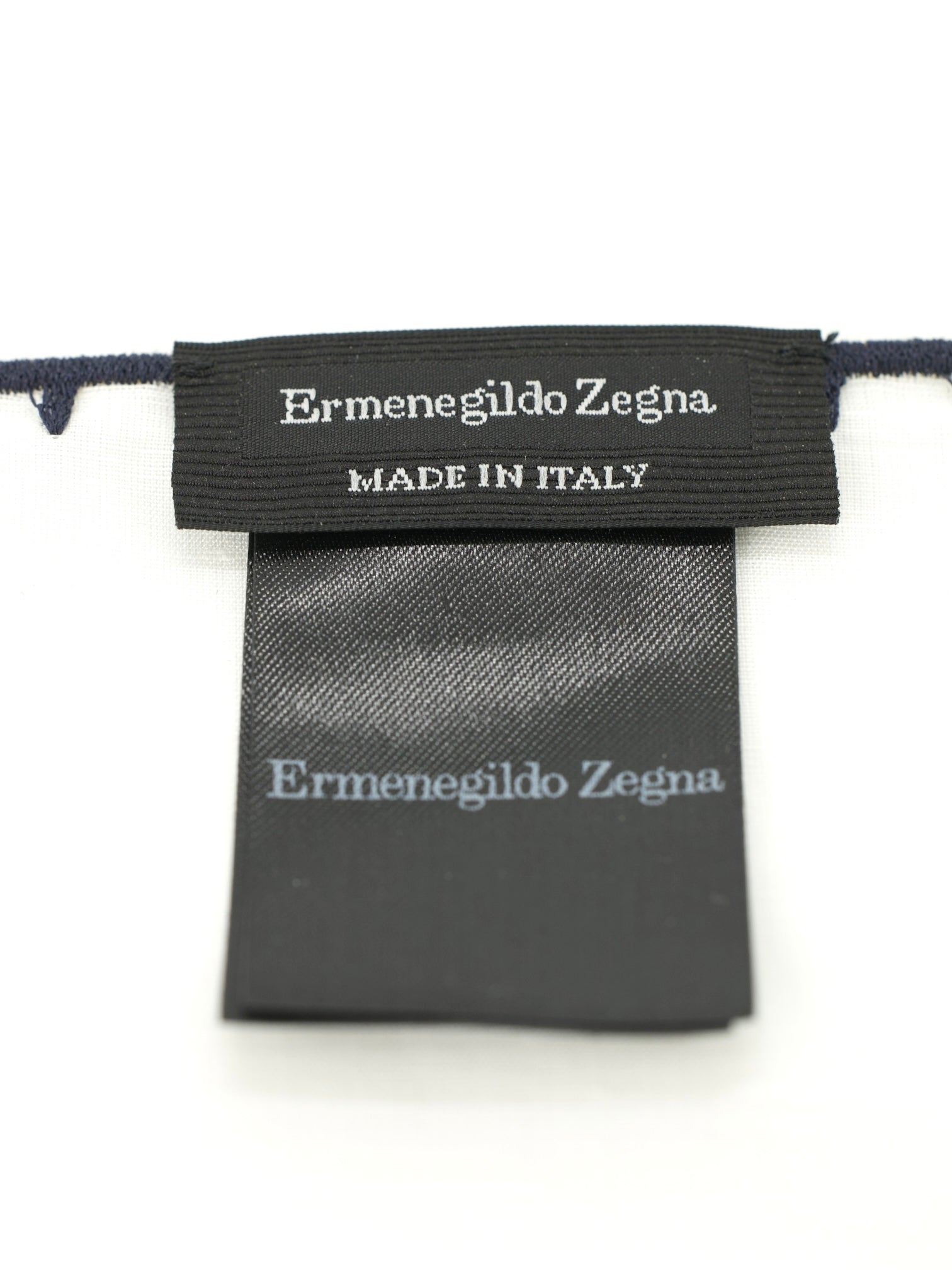 Ermenegildo Zegna White & Navy Linen & Cotton Handrolled Pocket Square