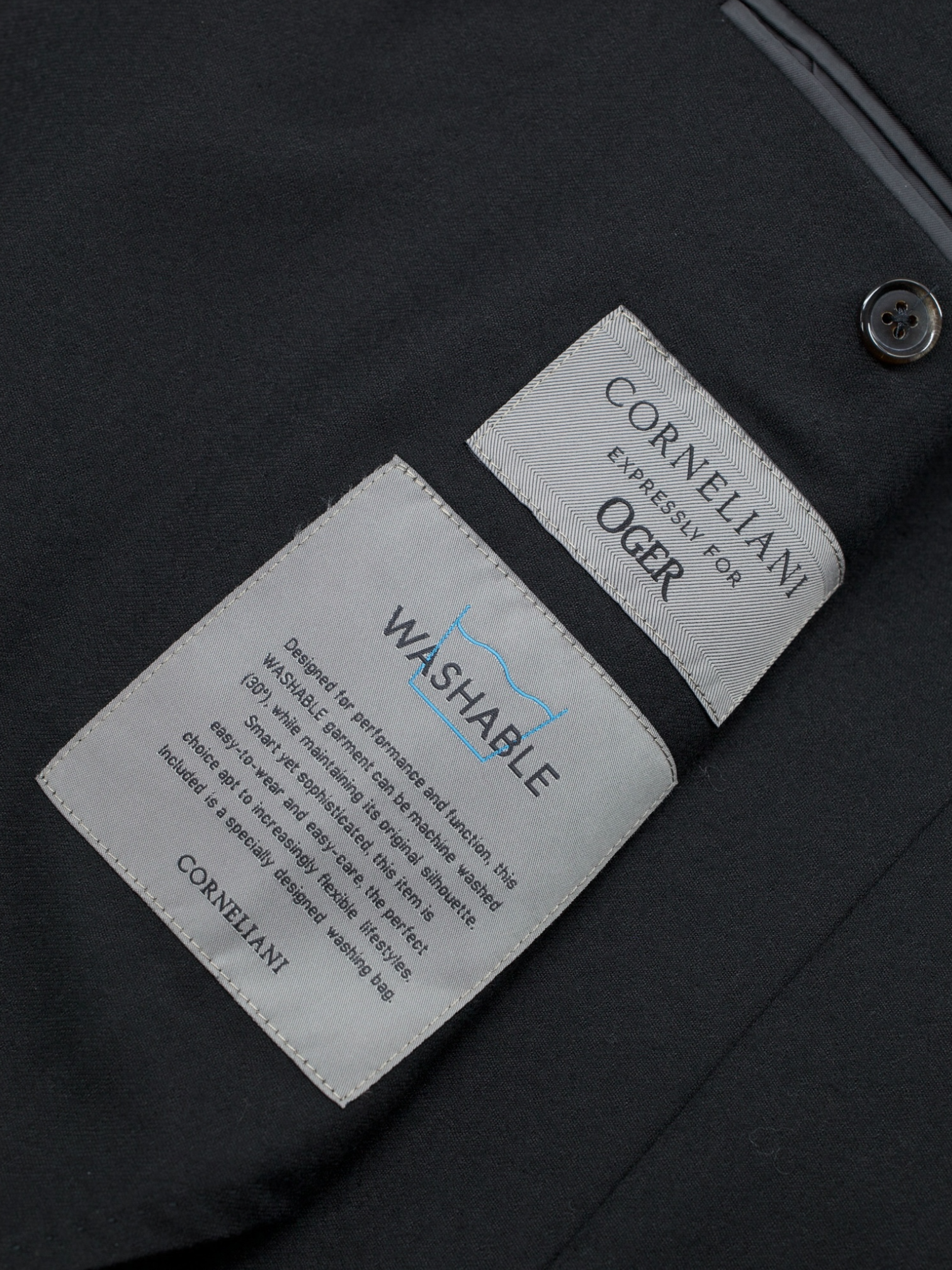 Corneliani Black Machine-Washable Wool Suit