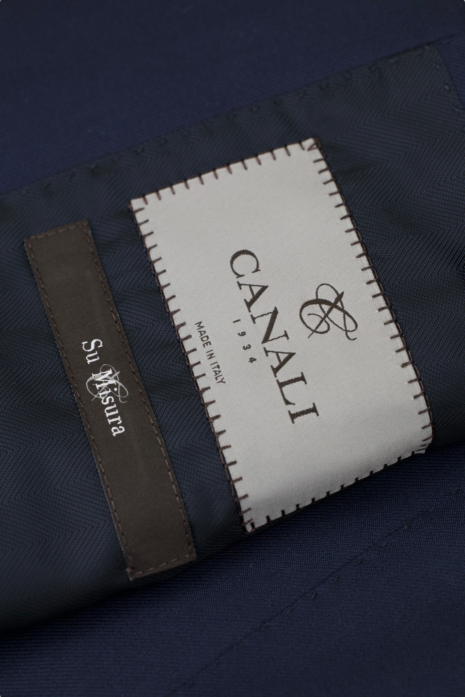 Canali Navy Fine-Wool "Su Misura" Twill Suit + Extra Trousers