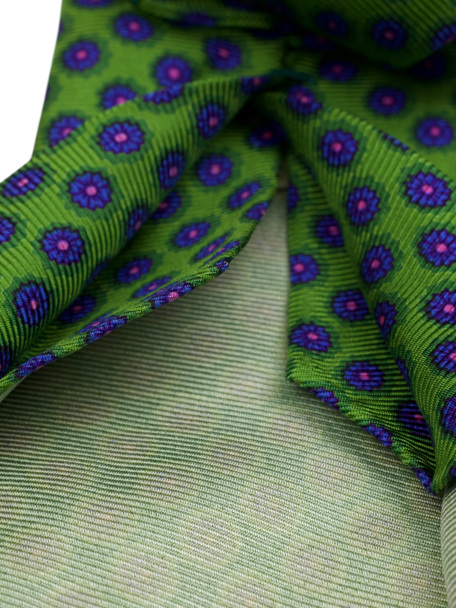 Kiton 5-Fold Green & Pink Handrolled Silk Floral Pattern Tie