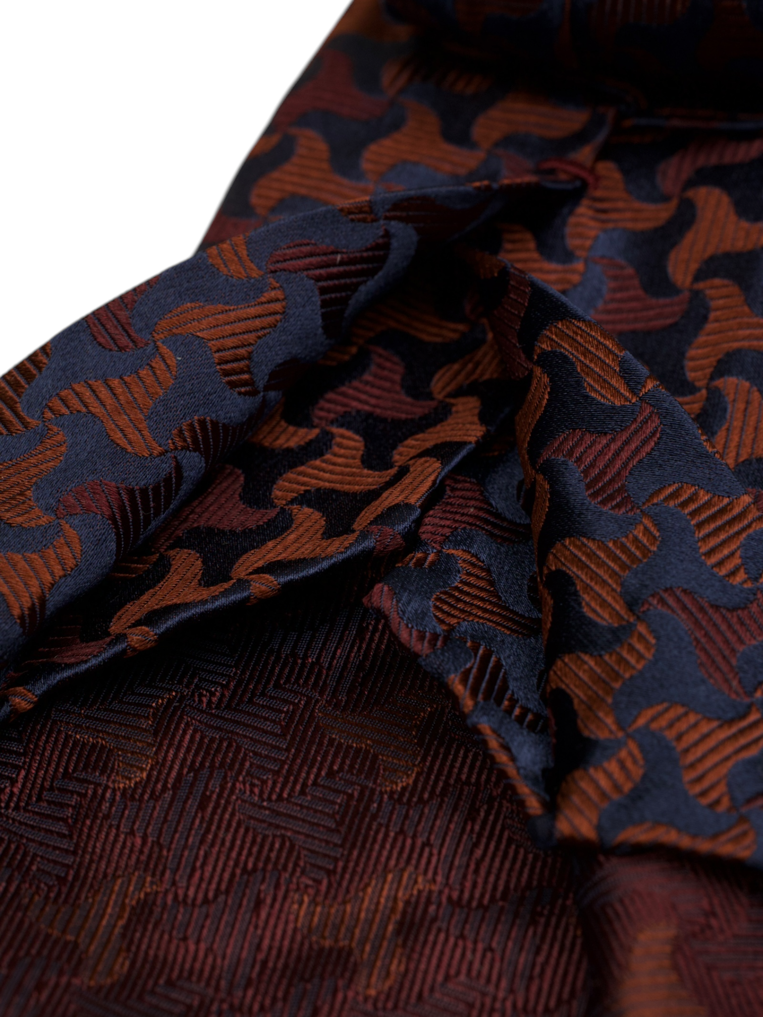 Kiton 5-Fold Dark Red & Navy Handrolled Silk Geometric Pattern "Cipa 1960" Tie