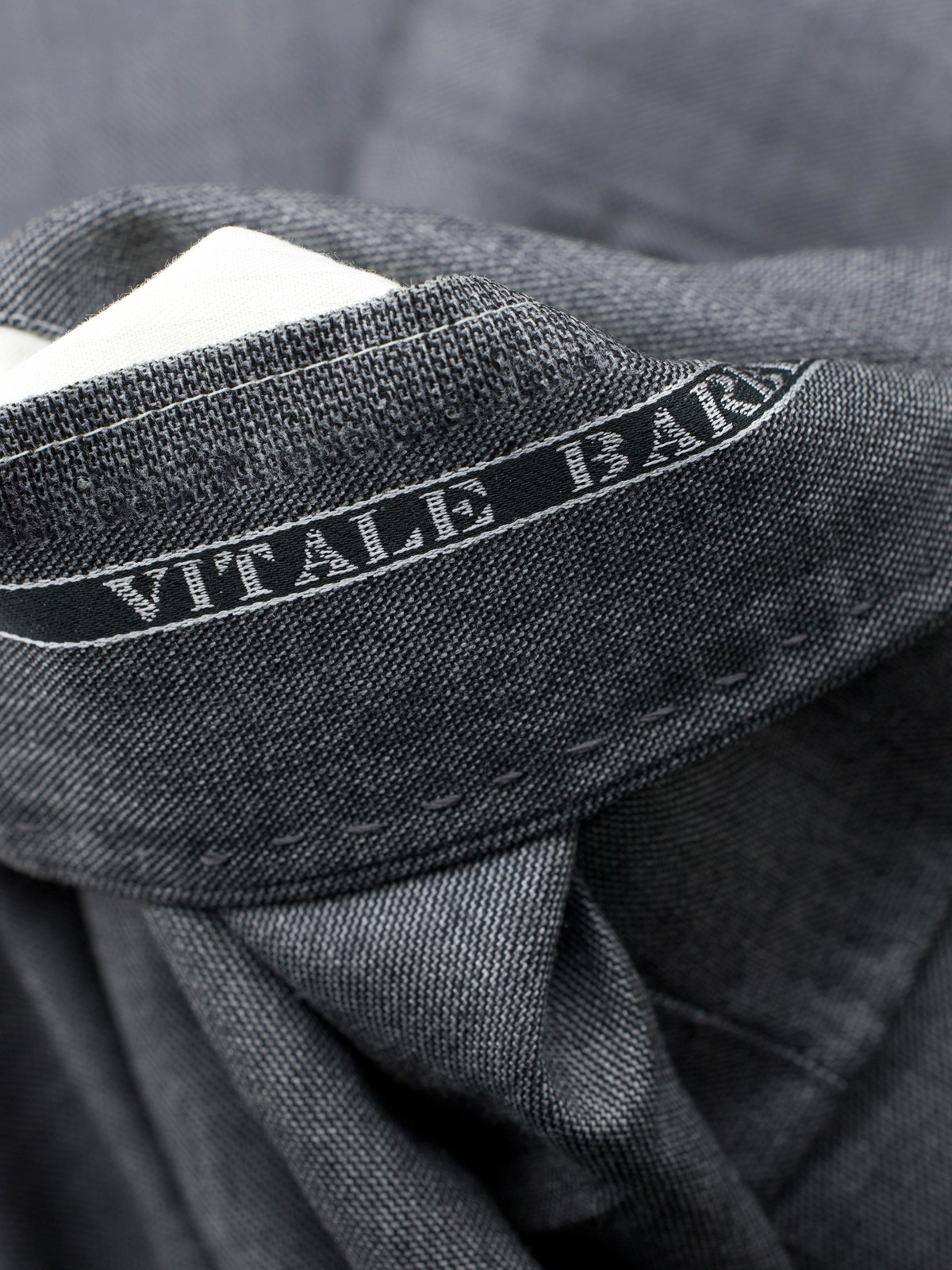 Sartoria Voglio Grey 4-Seasons Wool & Cashmere Sharkskin Sartorial Trousers