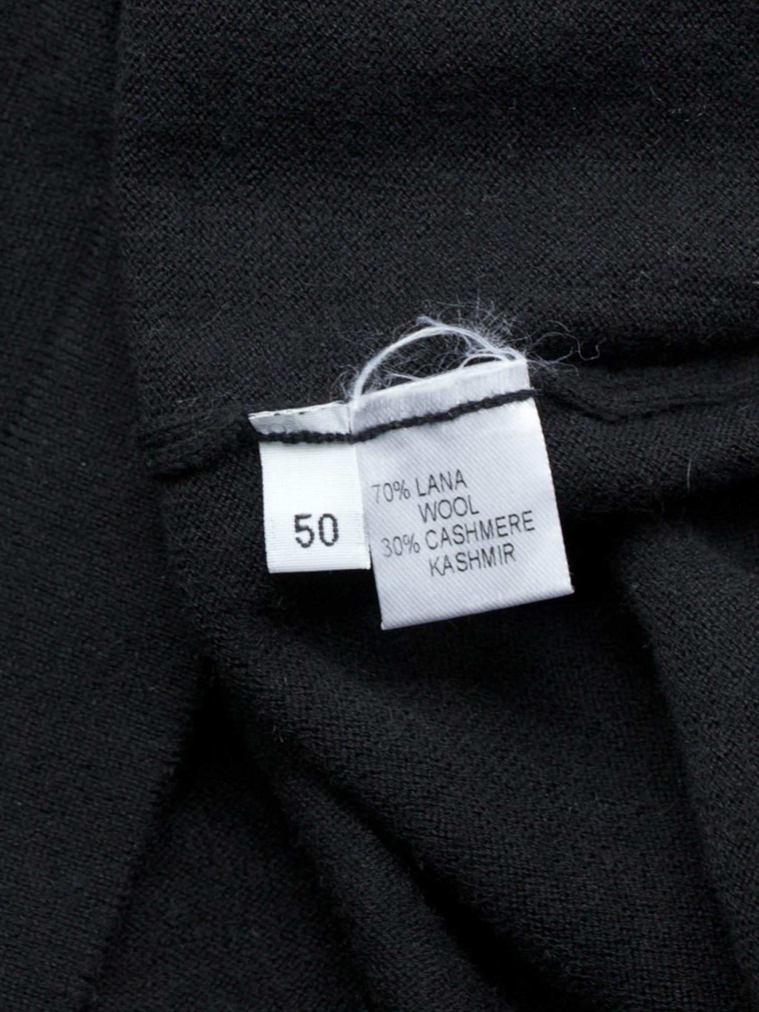 Doriani Black Wool & Cashmere Roundneck Knitwear