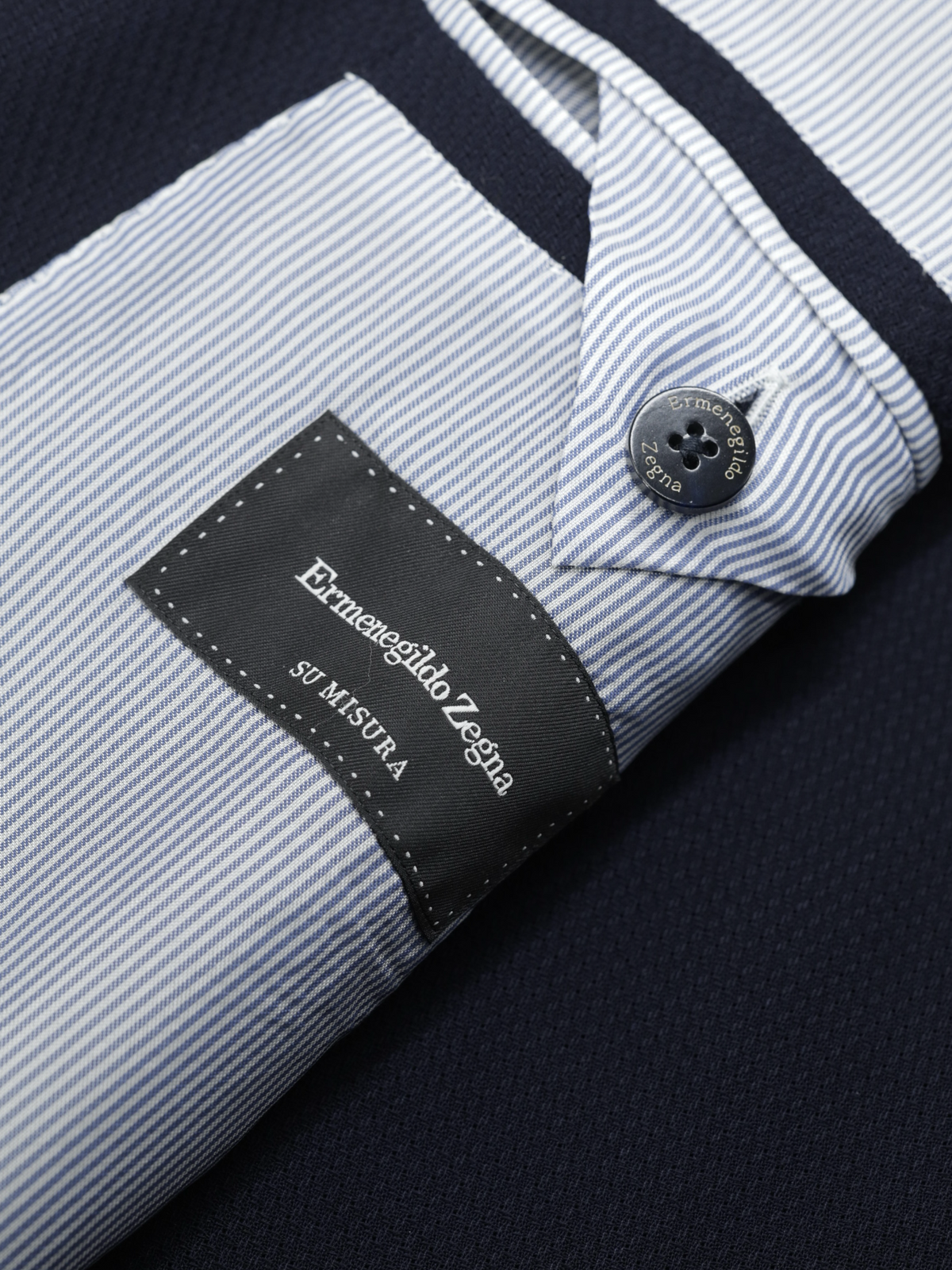 Ermenegildo Zegna Navy Double Breasted "Cool-Effect" Wool Milano Easy Jacket